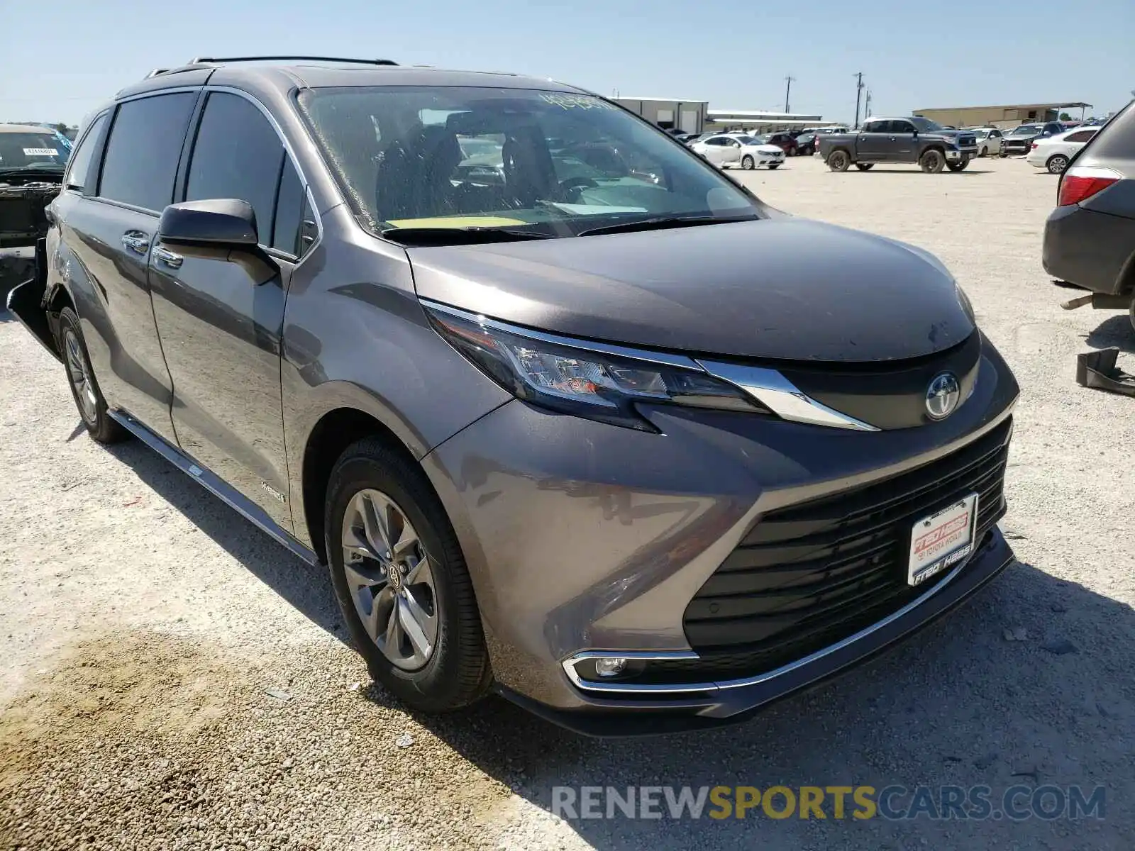 1 Photograph of a damaged car 5TDYRKEC2MS024424 TOYOTA SIENNA 2021