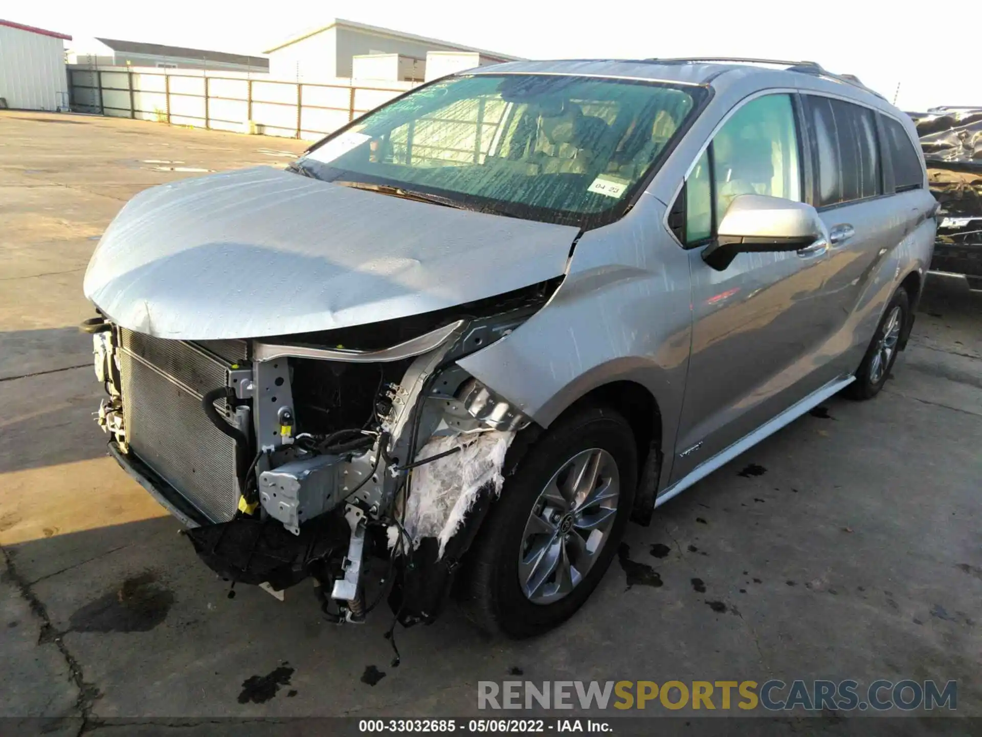 2 Photograph of a damaged car 5TDYRKEC2MS039845 TOYOTA SIENNA 2021