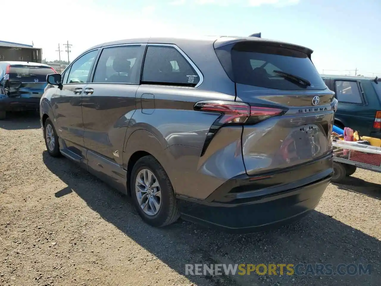 3 Photograph of a damaged car 5TDYRKEC2MS042194 TOYOTA SIENNA 2021