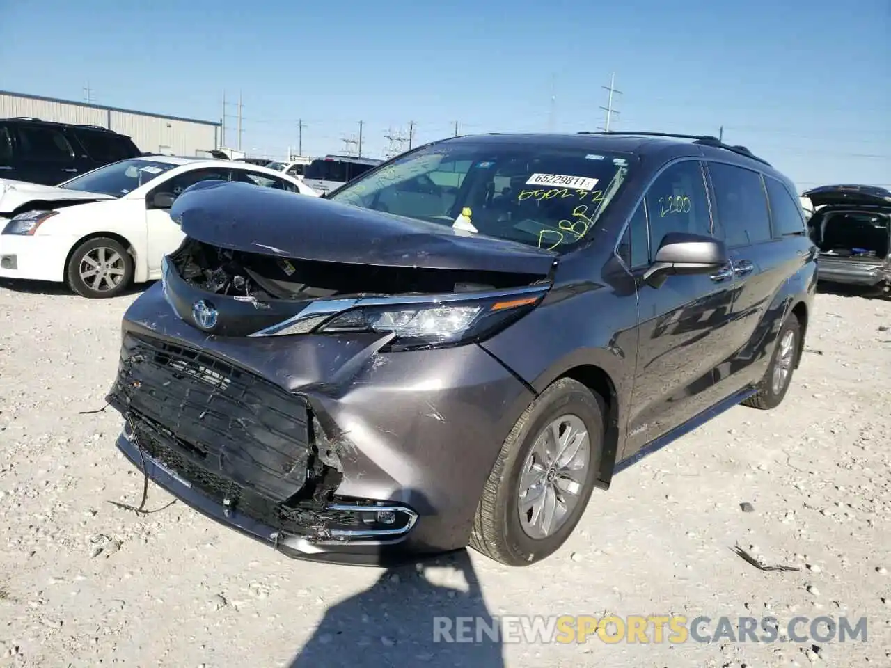 2 Photograph of a damaged car 5TDYRKEC2MS050232 TOYOTA SIENNA 2021