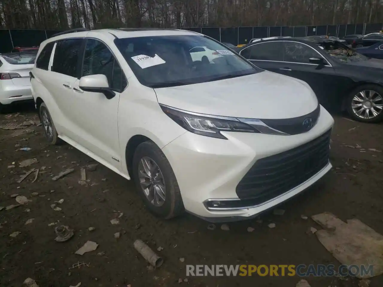 1 Photograph of a damaged car 5TDYRKEC2MS051350 TOYOTA SIENNA 2021