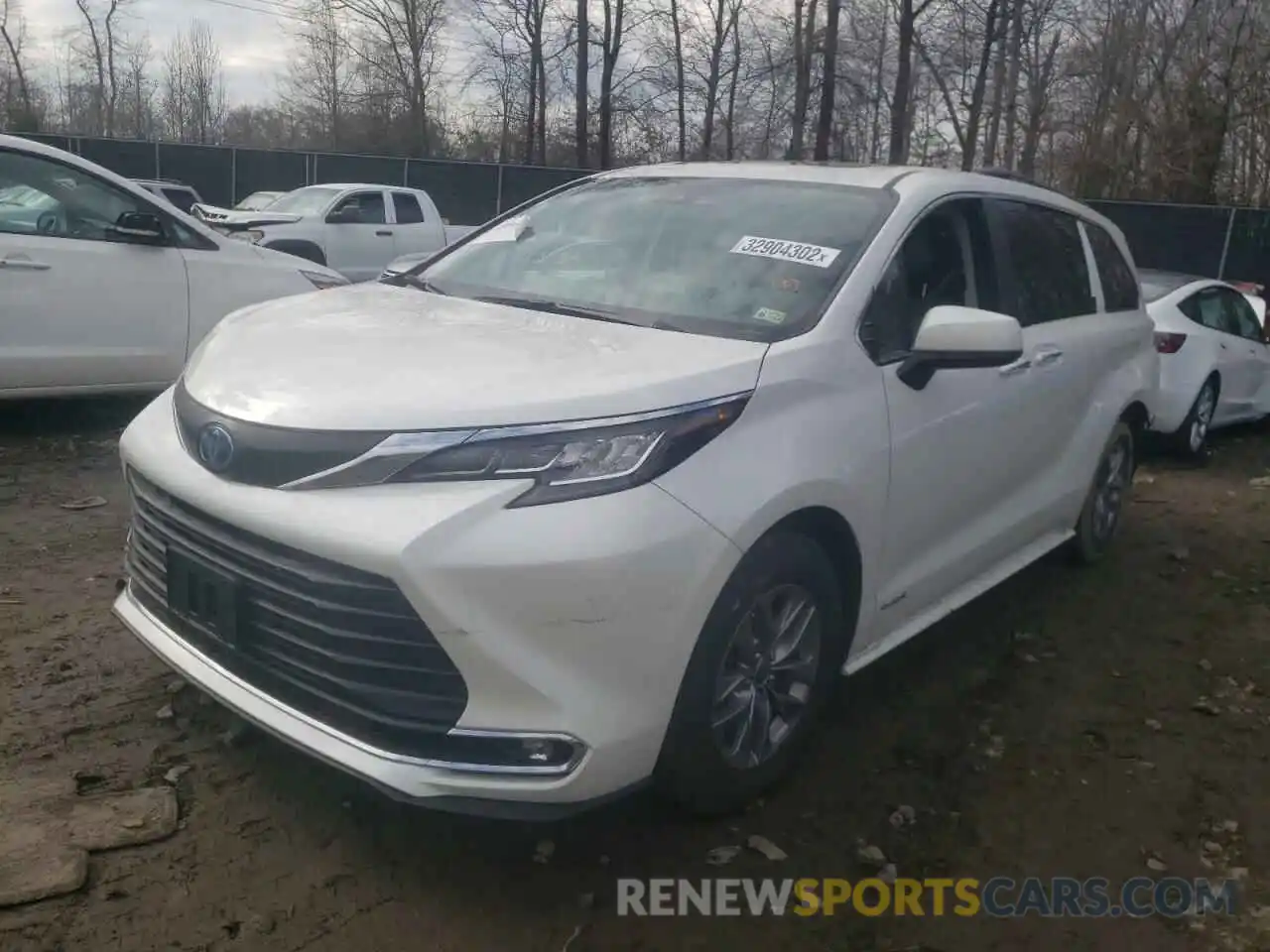 2 Photograph of a damaged car 5TDYRKEC2MS051350 TOYOTA SIENNA 2021