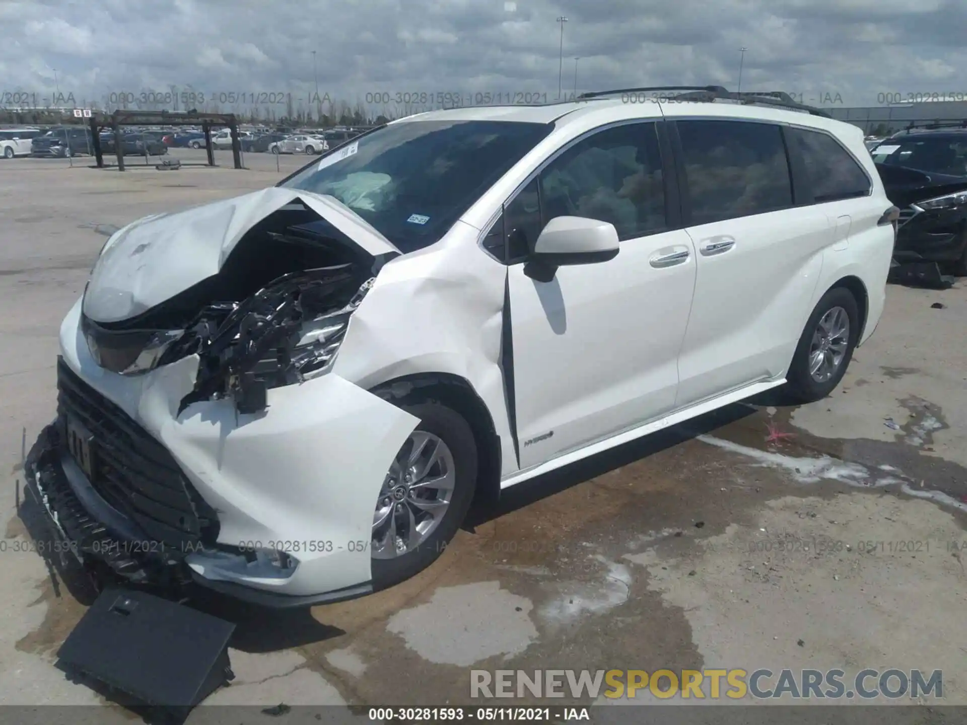 2 Фотография поврежденного автомобиля 5TDYRKEC3MS015649 TOYOTA SIENNA 2021