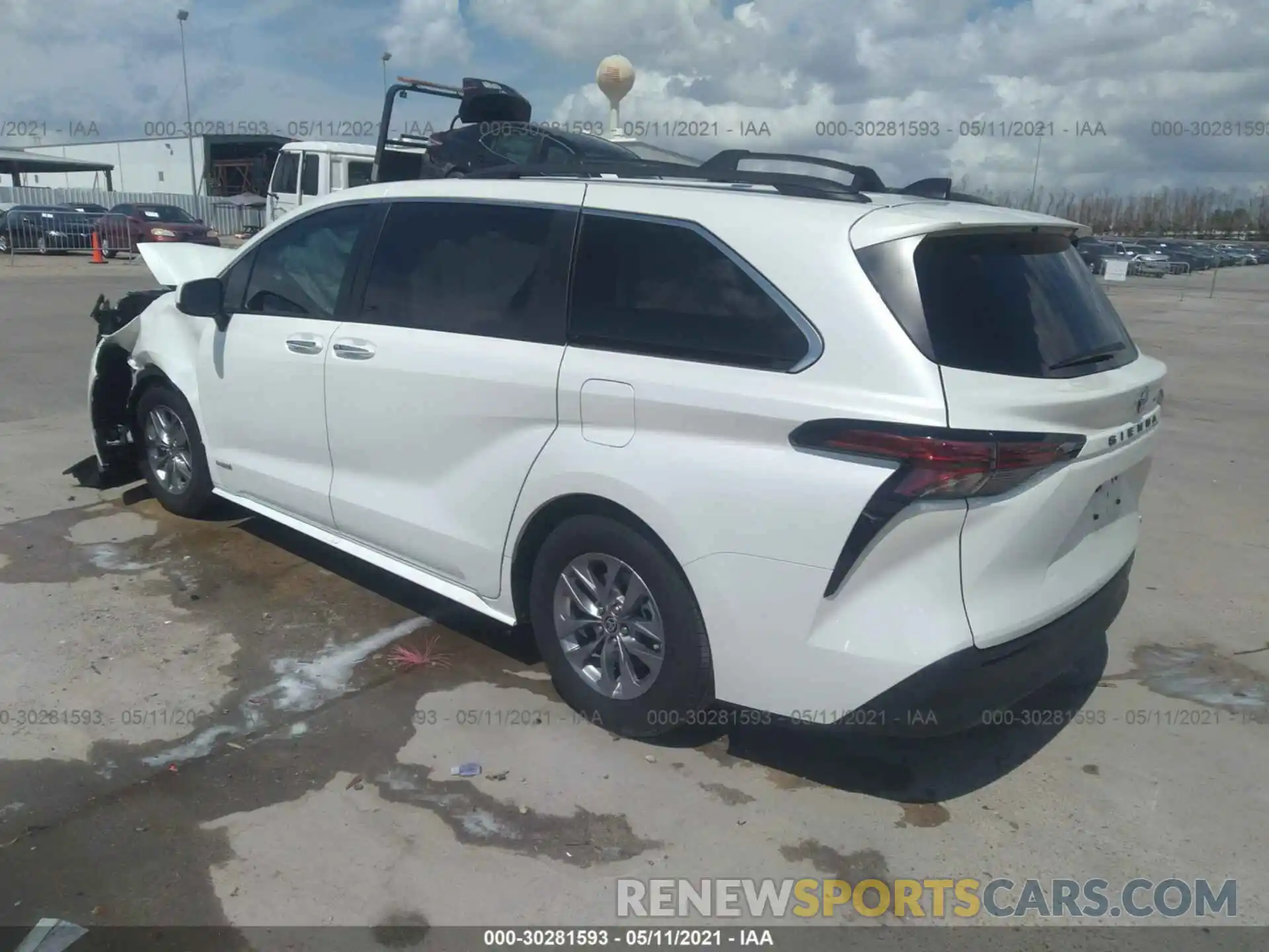 3 Photograph of a damaged car 5TDYRKEC3MS015649 TOYOTA SIENNA 2021