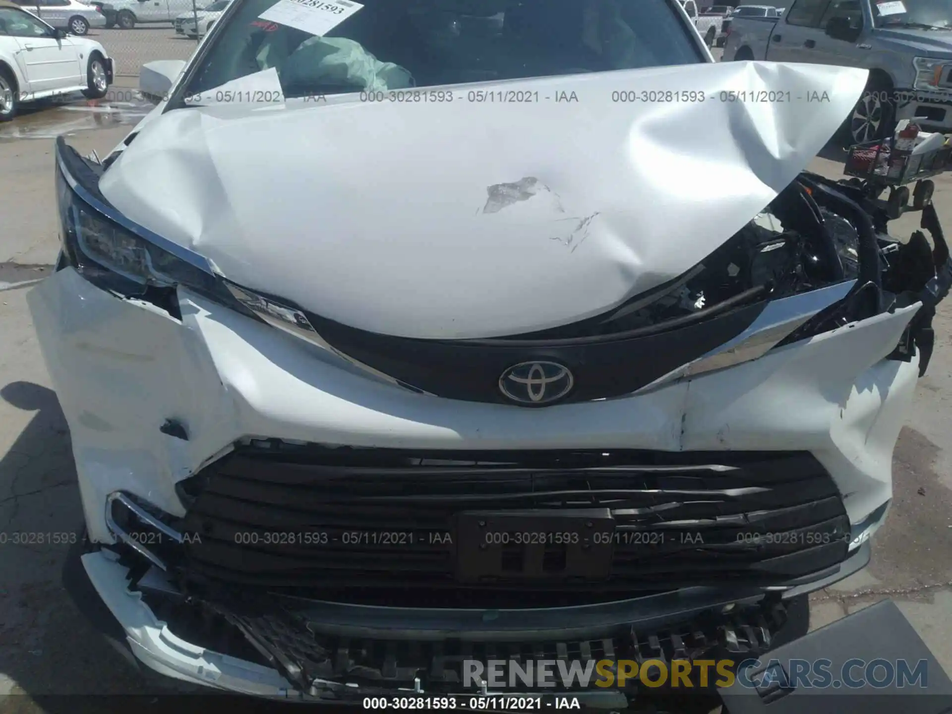 6 Photograph of a damaged car 5TDYRKEC3MS015649 TOYOTA SIENNA 2021