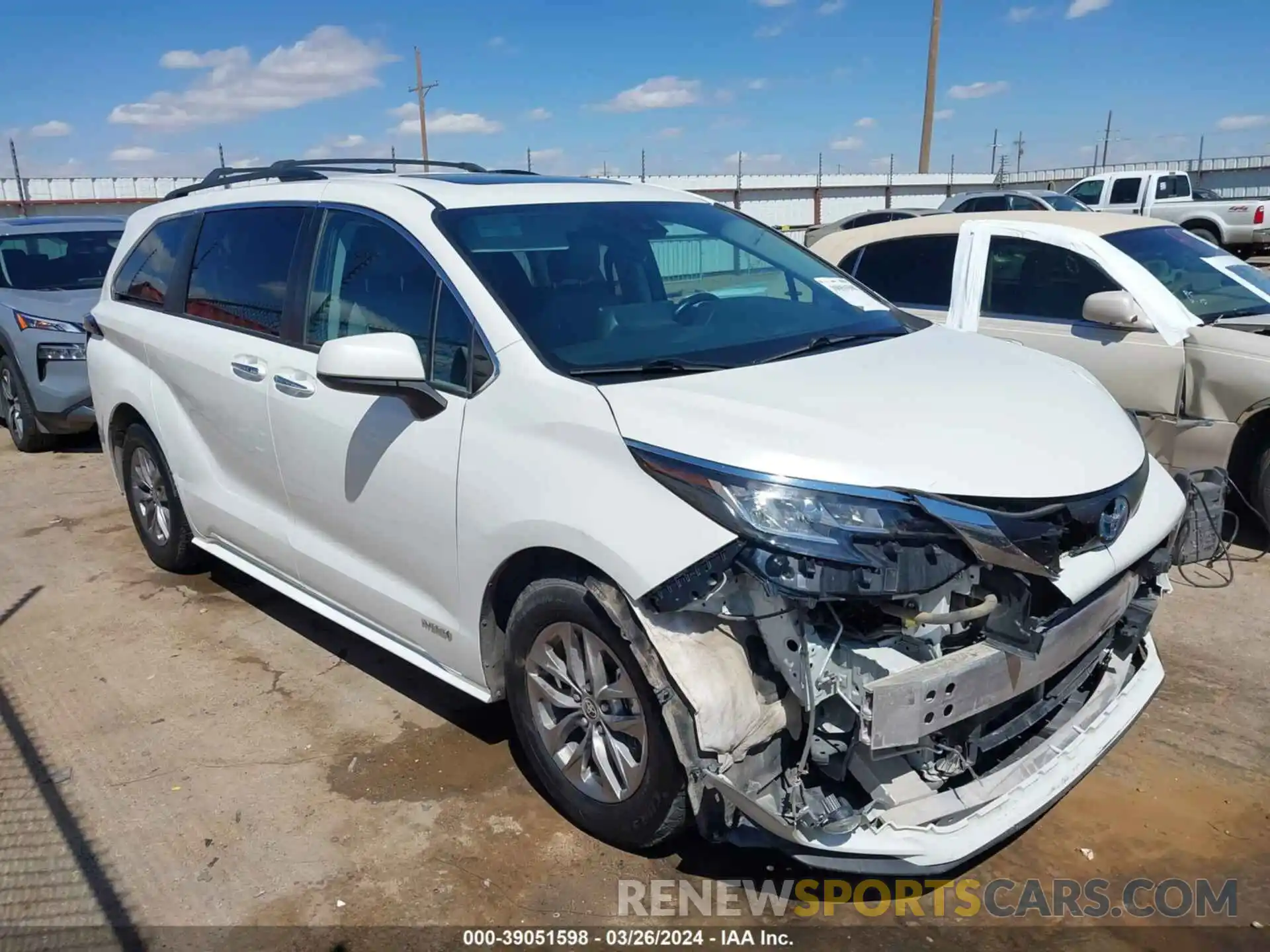 1 Photograph of a damaged car 5TDYRKEC3MS018793 TOYOTA SIENNA 2021