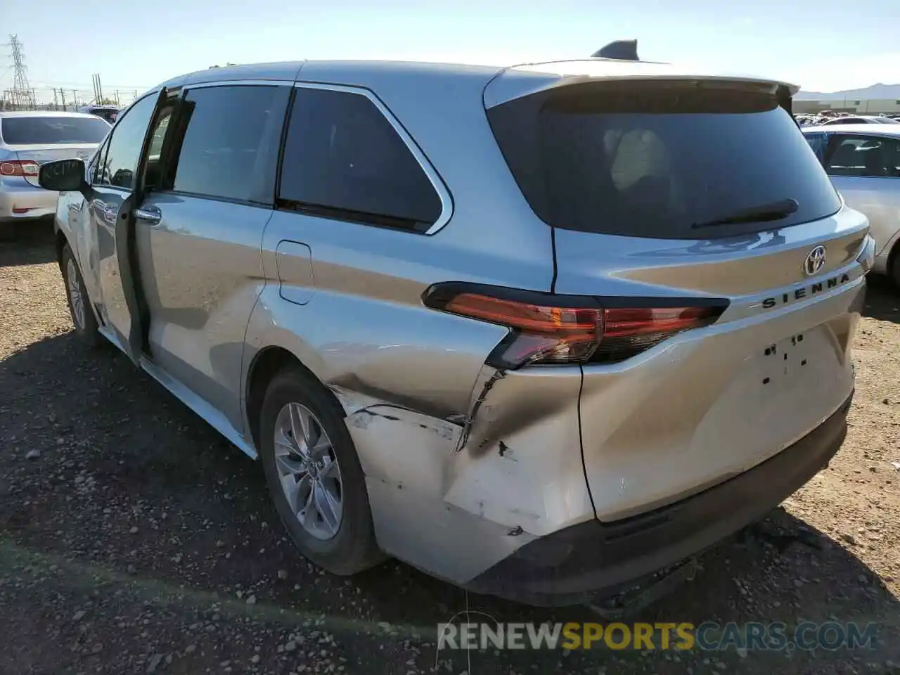 3 Photograph of a damaged car 5TDYRKEC3MS024447 TOYOTA SIENNA 2021