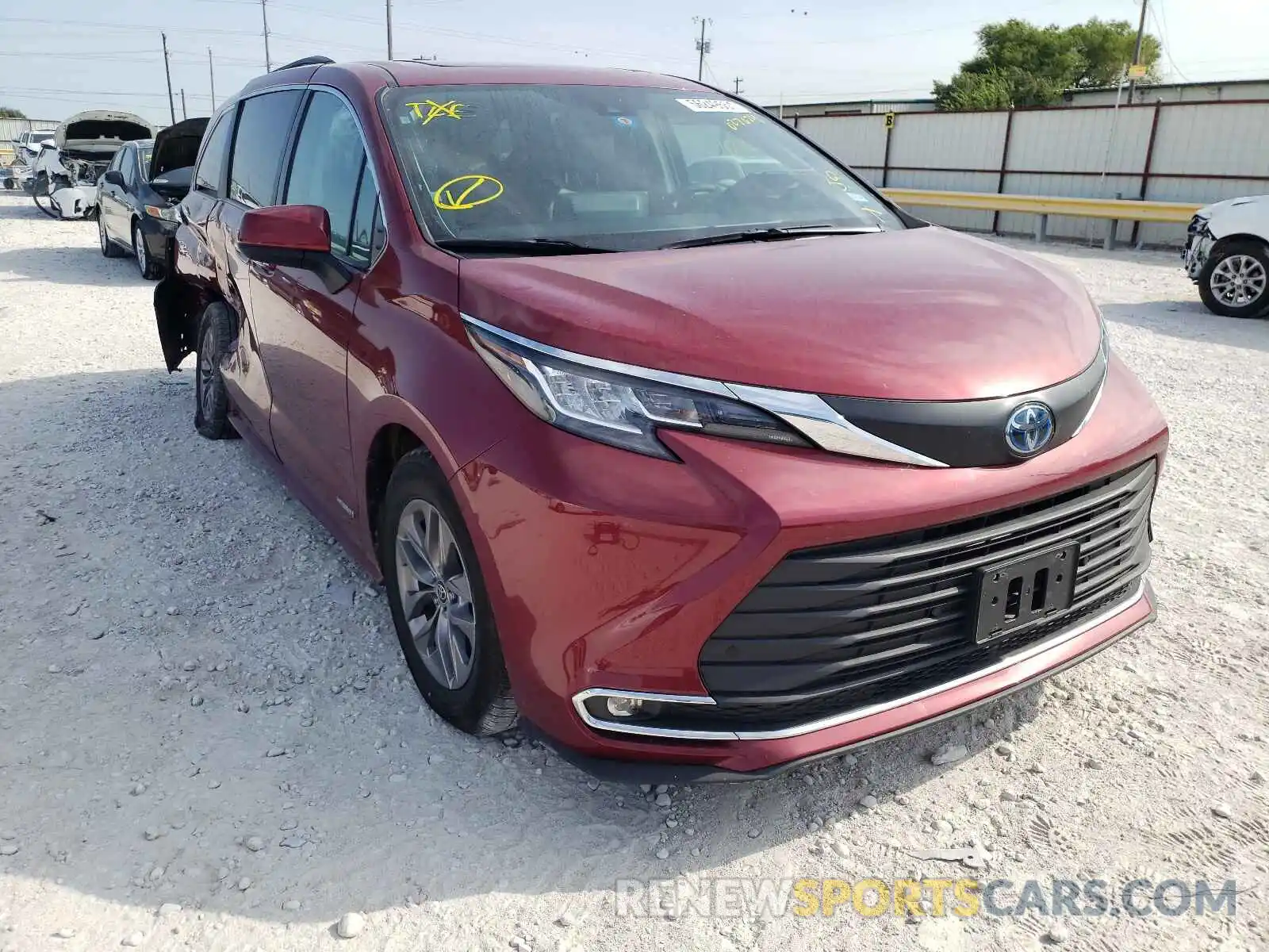 1 Photograph of a damaged car 5TDYRKEC3MS027624 TOYOTA SIENNA 2021