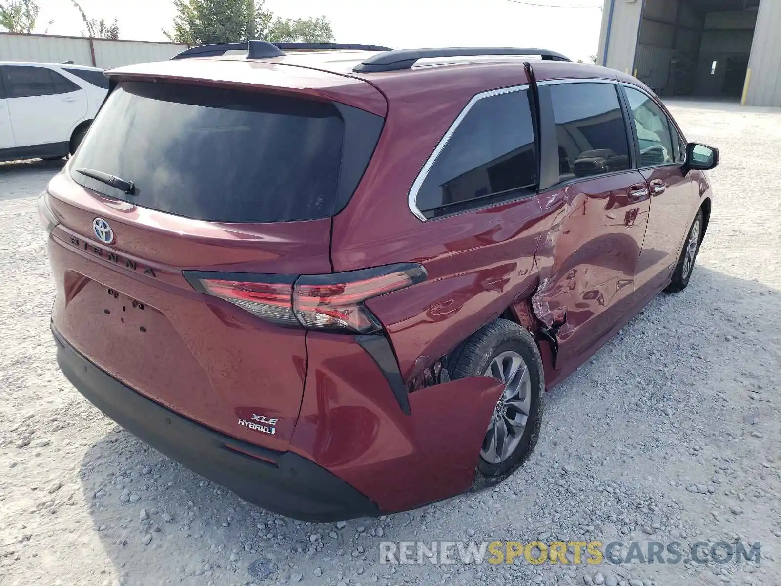 4 Фотография поврежденного автомобиля 5TDYRKEC3MS027624 TOYOTA SIENNA 2021