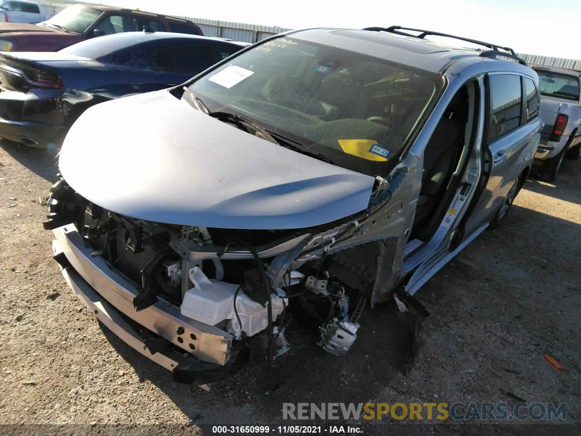 2 Photograph of a damaged car 5TDYRKEC3MS036808 TOYOTA SIENNA 2021