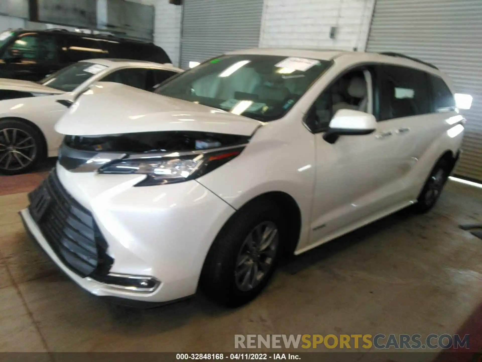 2 Фотография поврежденного автомобиля 5TDYRKEC3MS054564 TOYOTA SIENNA 2021