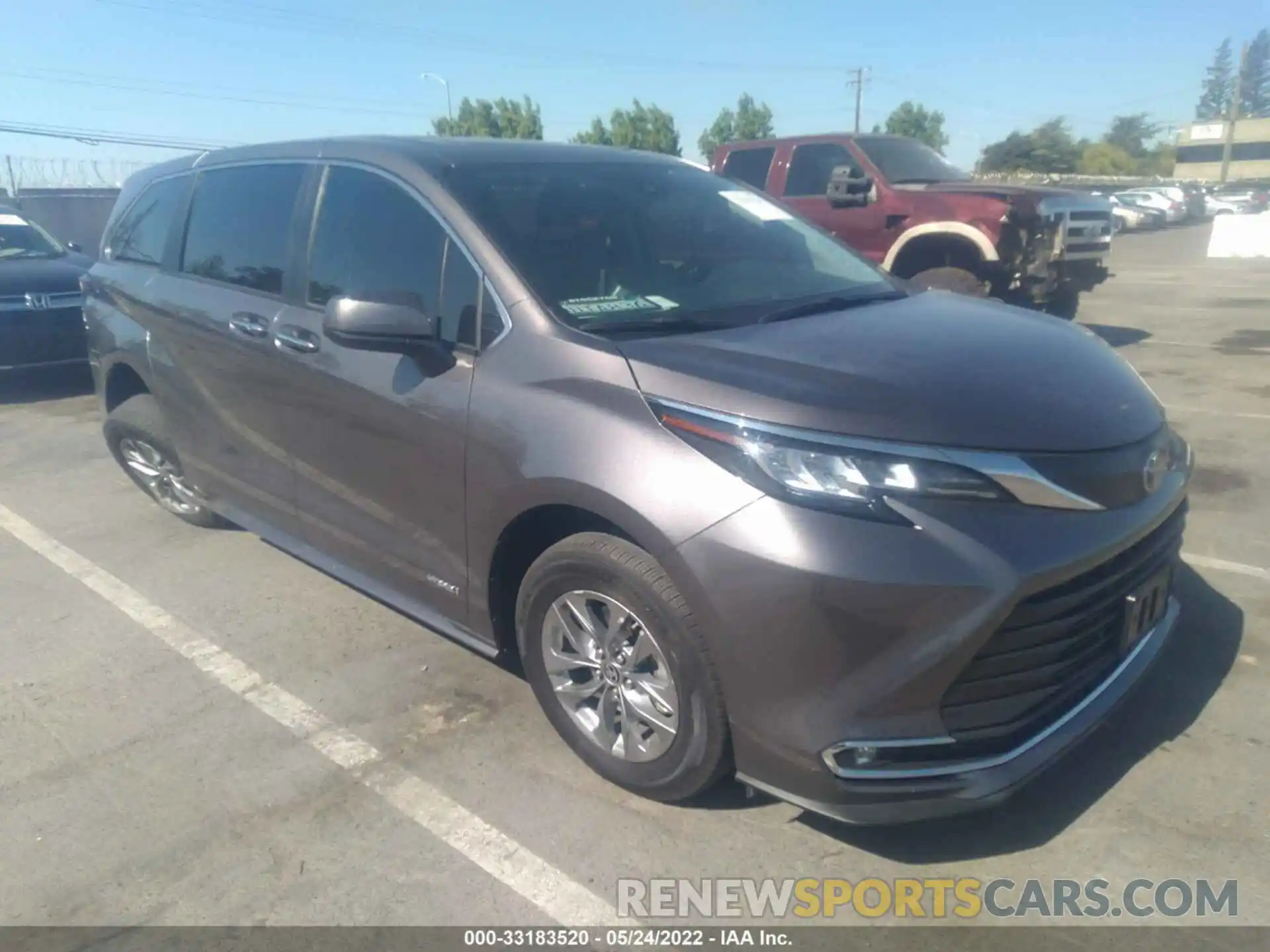 1 Photograph of a damaged car 5TDYRKEC4MS005065 TOYOTA SIENNA 2021