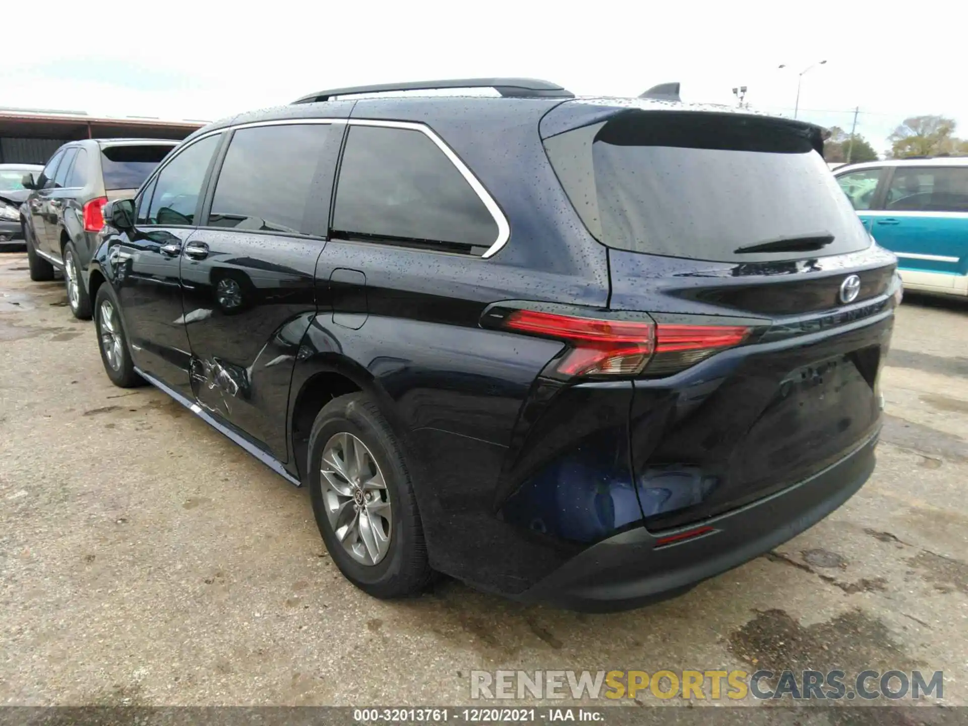 3 Фотография поврежденного автомобиля 5TDYRKEC4MS007964 TOYOTA SIENNA 2021