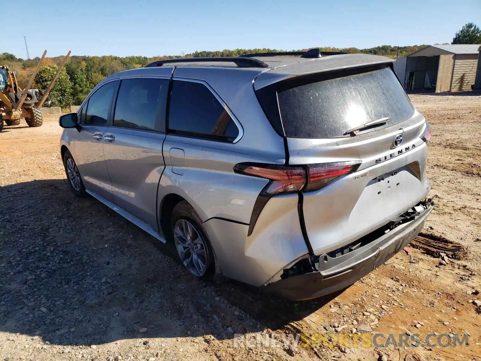 3 Photograph of a damaged car 5TDYRKEC4MS012484 TOYOTA SIENNA 2021