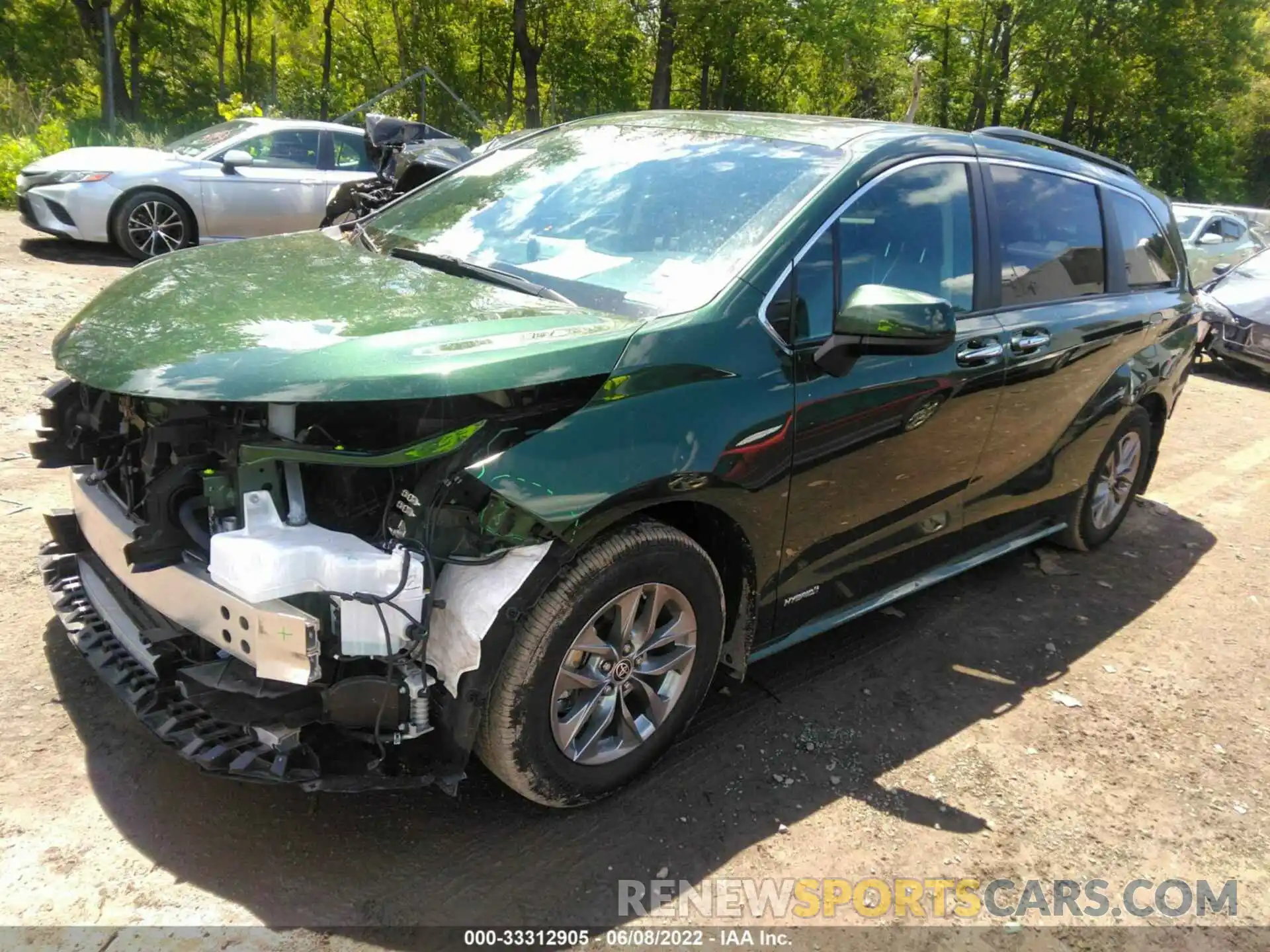 2 Photograph of a damaged car 5TDYRKEC4MS015384 TOYOTA SIENNA 2021