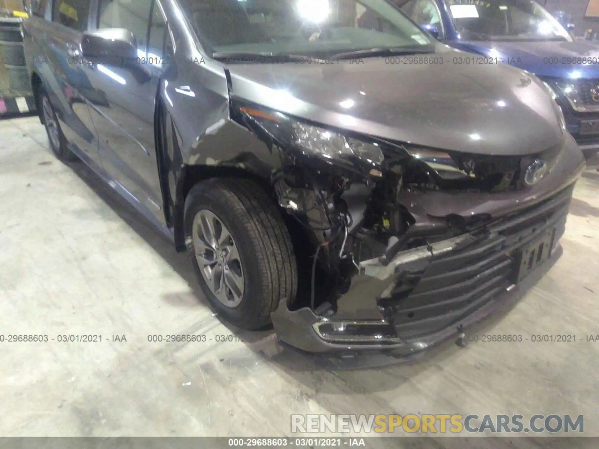 6 Photograph of a damaged car 5TDYRKEC4MS015868 TOYOTA SIENNA 2021