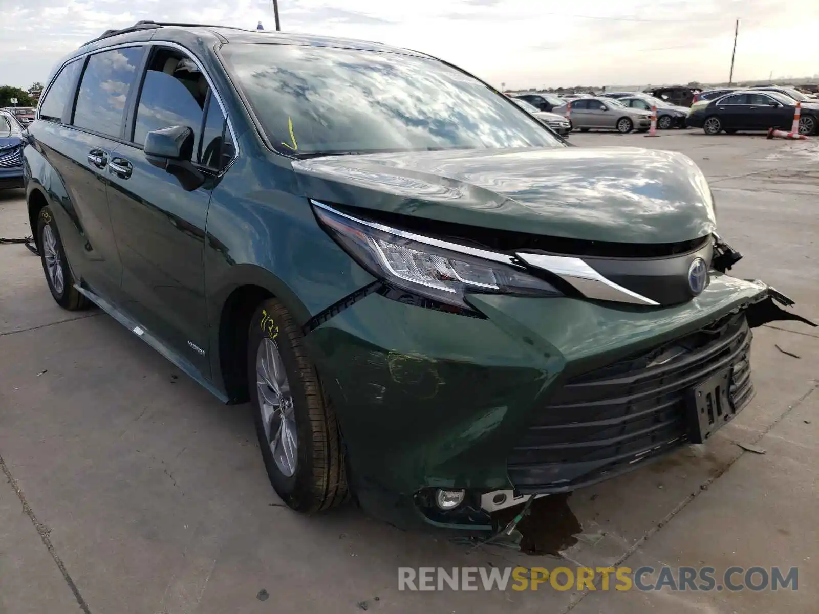 1 Photograph of a damaged car 5TDYRKEC4MS032363 TOYOTA SIENNA 2021