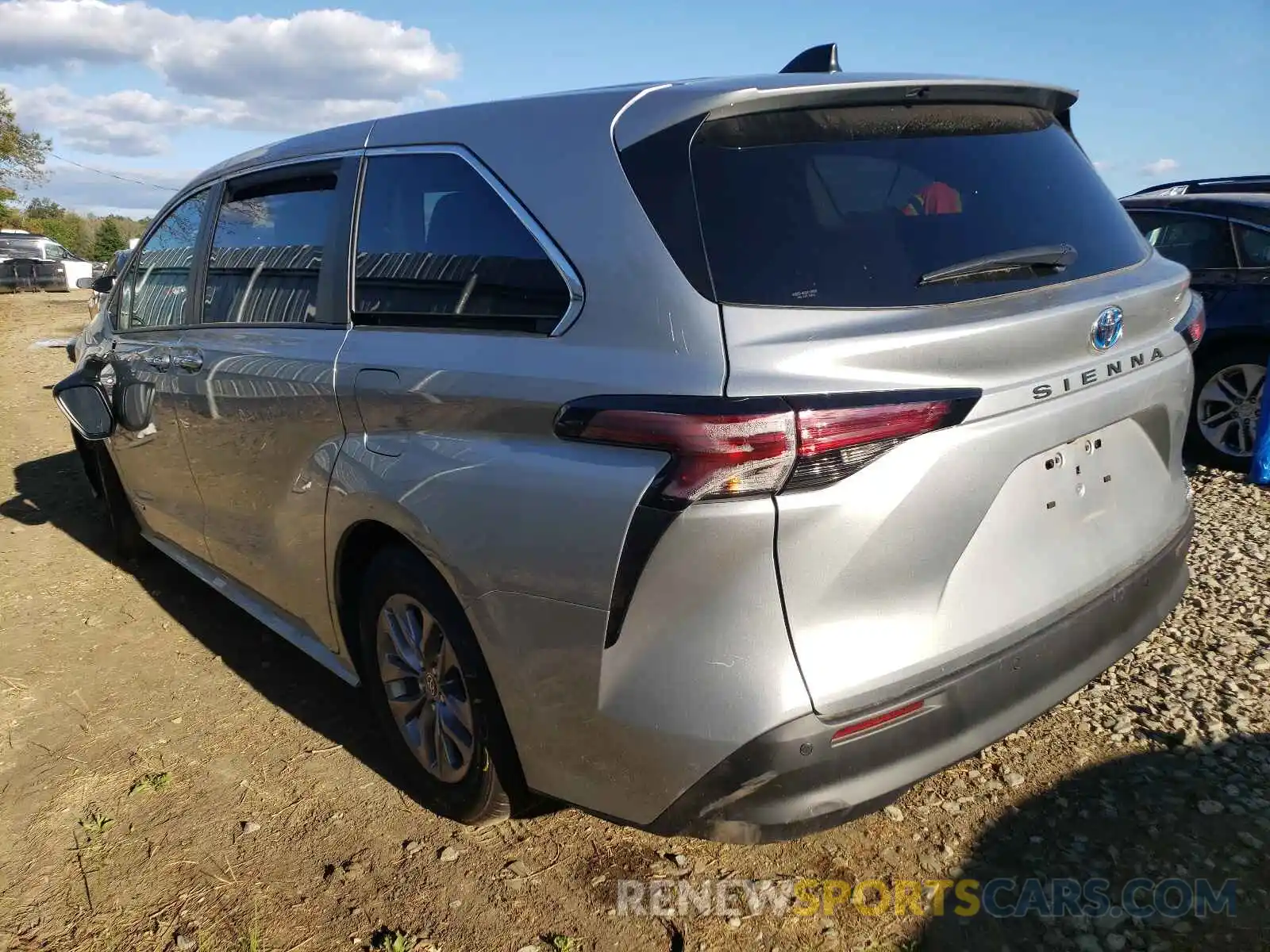 3 Photograph of a damaged car 5TDYRKEC5MS033859 TOYOTA SIENNA 2021