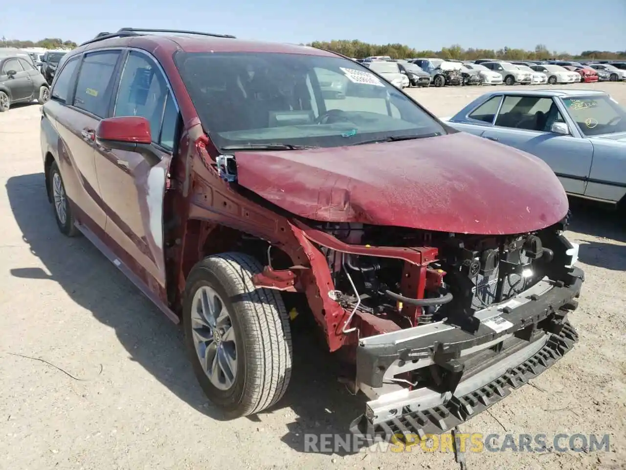 1 Photograph of a damaged car 5TDYRKEC5MS044666 TOYOTA SIENNA 2021