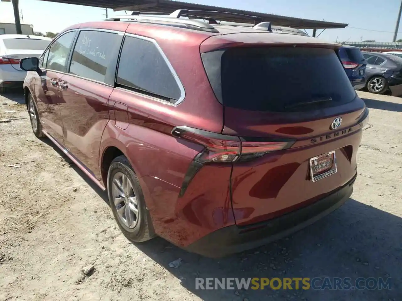 3 Photograph of a damaged car 5TDYRKEC5MS044666 TOYOTA SIENNA 2021