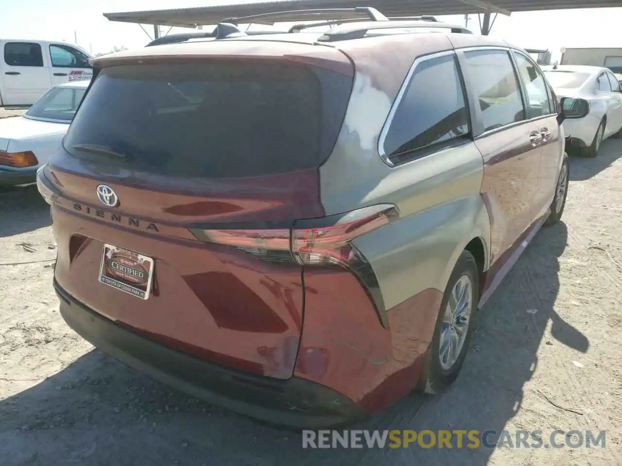 4 Photograph of a damaged car 5TDYRKEC5MS044666 TOYOTA SIENNA 2021