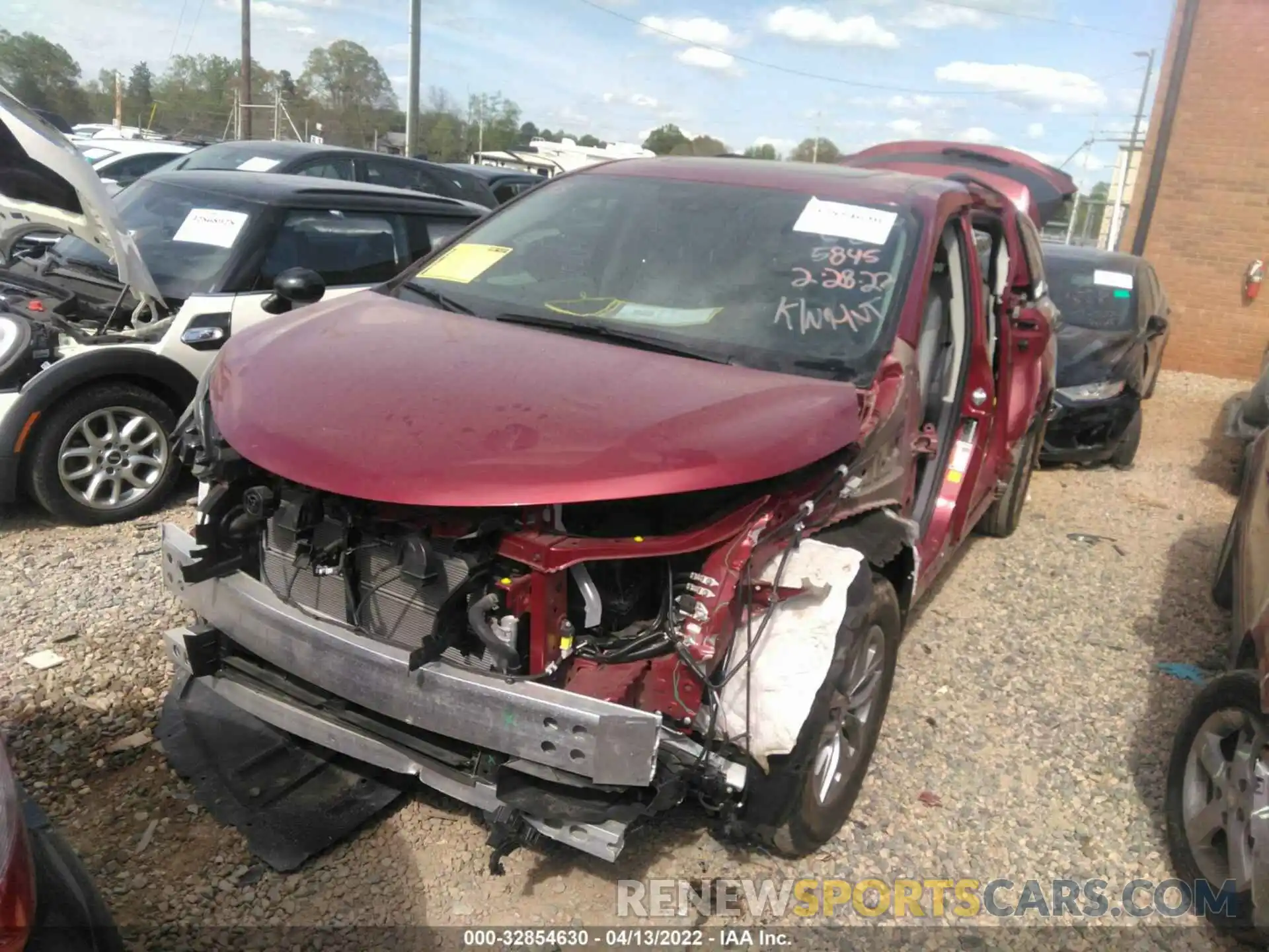 6 Photograph of a damaged car 5TDYRKEC5MS055845 TOYOTA SIENNA 2021