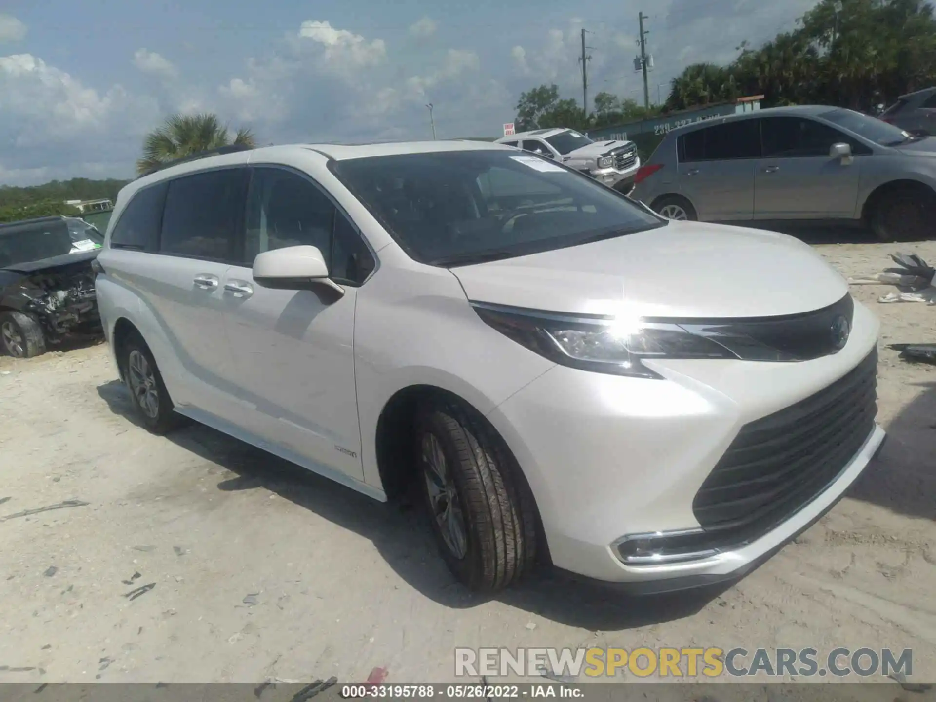 1 Photograph of a damaged car 5TDYRKEC5MS062584 TOYOTA SIENNA 2021