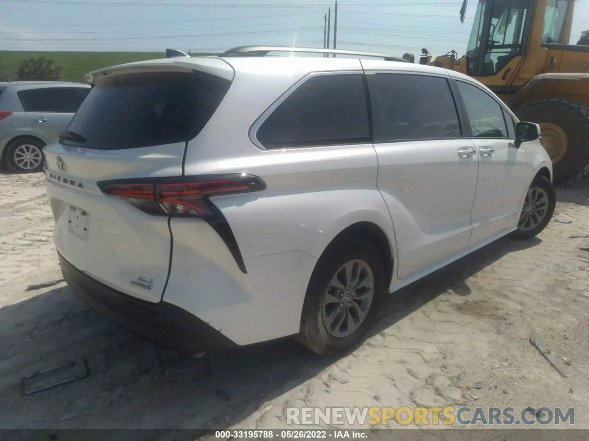 4 Фотография поврежденного автомобиля 5TDYRKEC5MS062584 TOYOTA SIENNA 2021