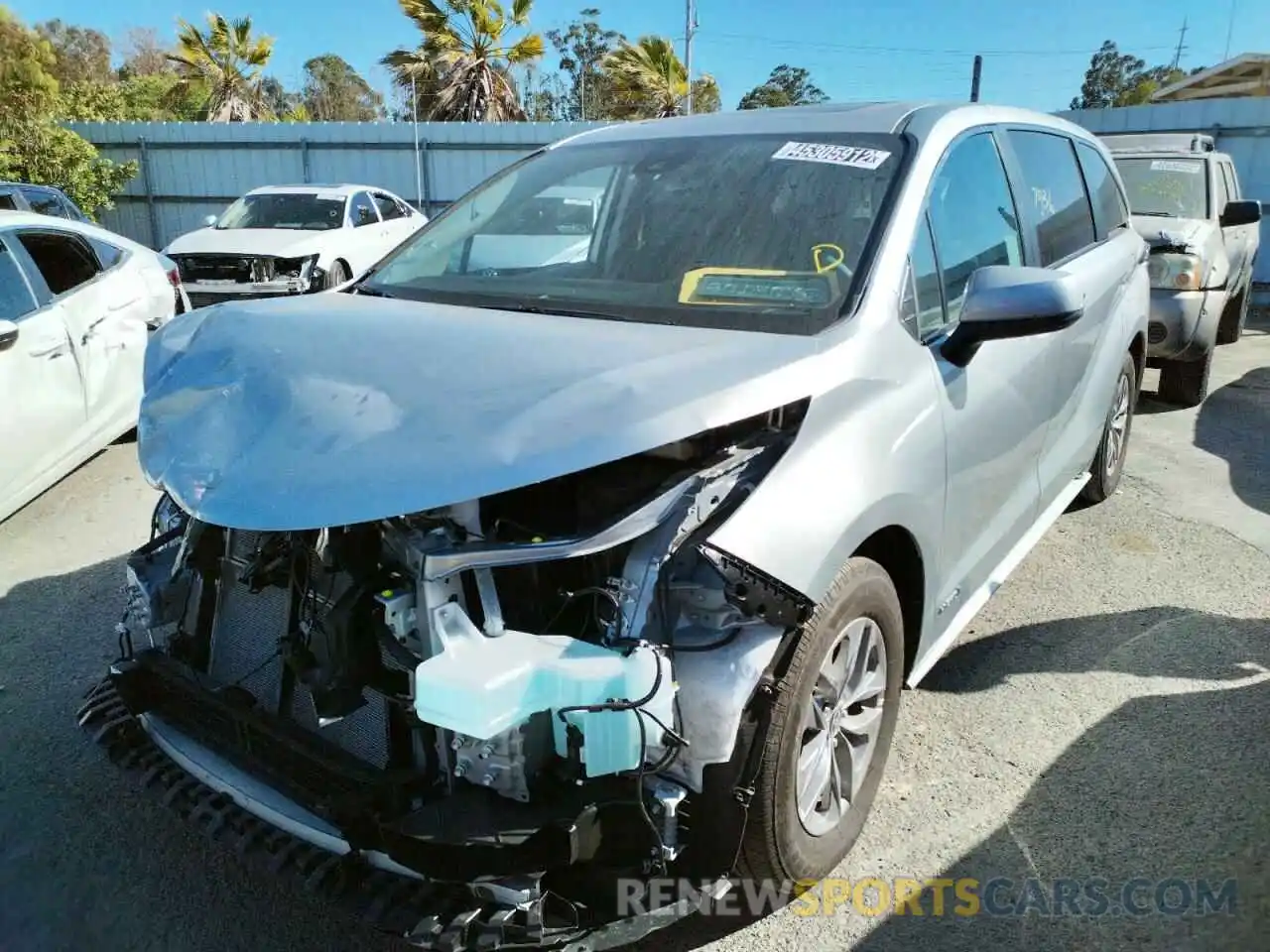 2 Photograph of a damaged car 5TDYRKEC5MS071687 TOYOTA SIENNA 2021