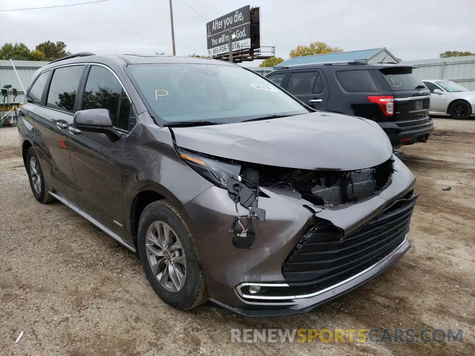 1 Photograph of a damaged car 5TDYRKEC6MS004788 TOYOTA SIENNA 2021