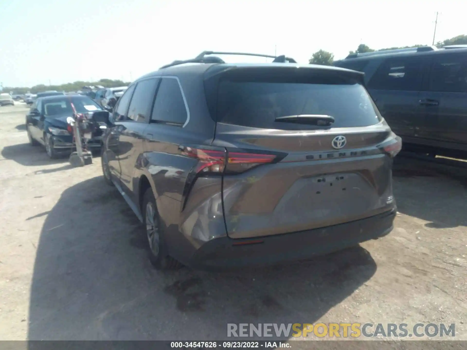 3 Фотография поврежденного автомобиля 5TDYRKEC6MS025169 TOYOTA SIENNA 2021