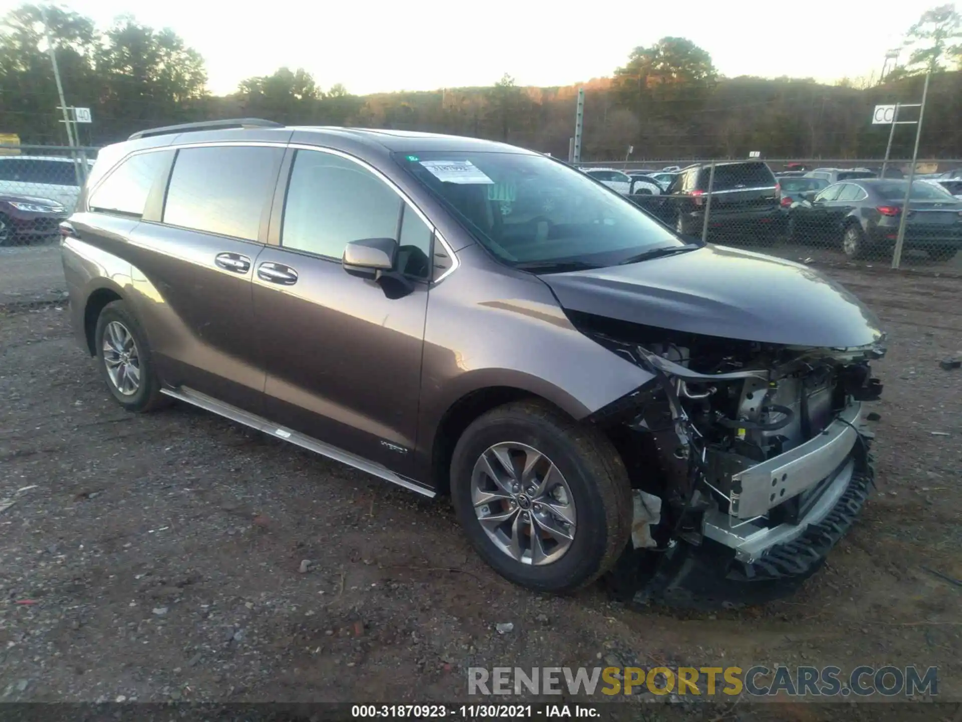 1 Photograph of a damaged car 5TDYRKEC6MS044711 TOYOTA SIENNA 2021