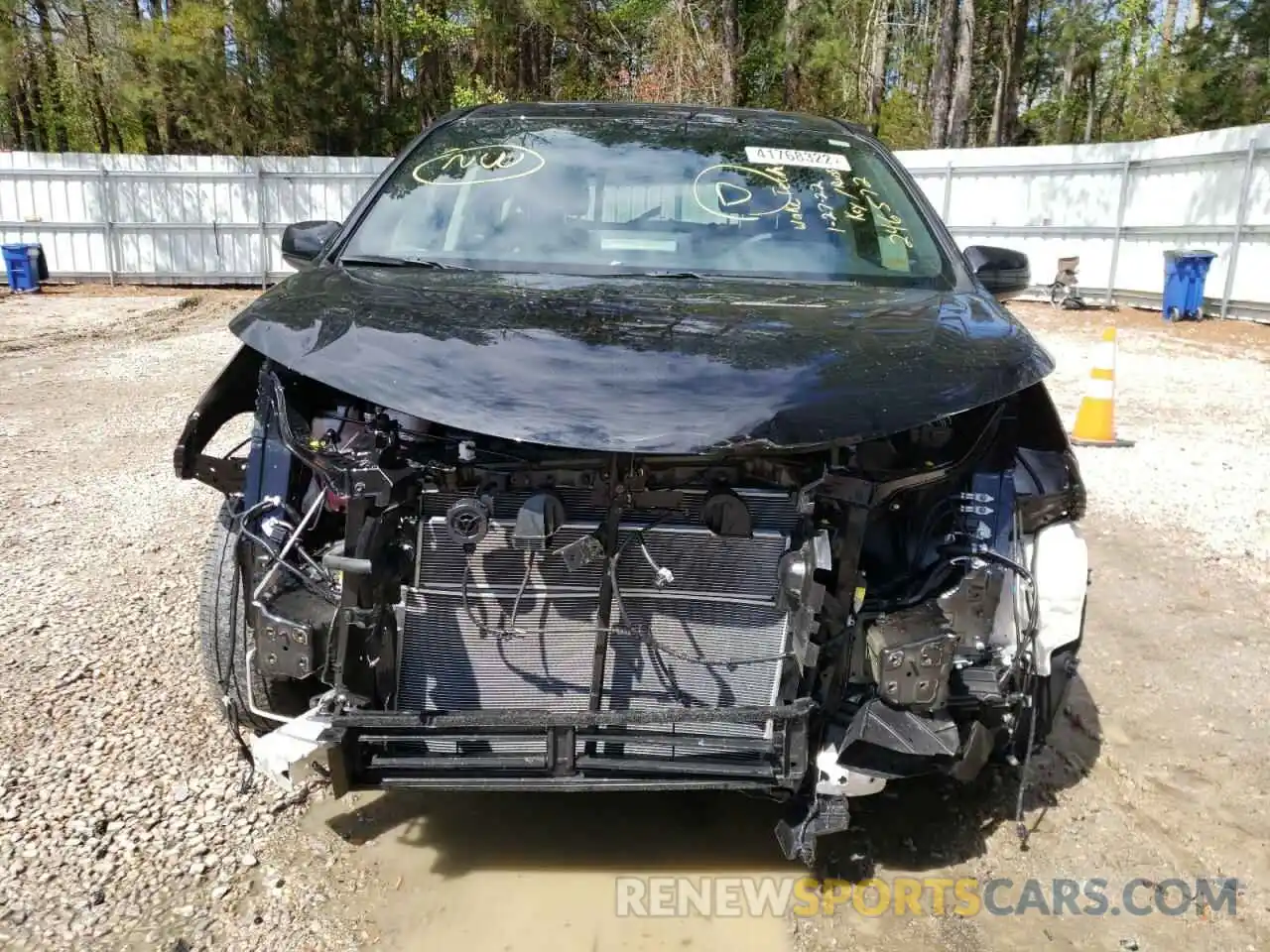 9 Photograph of a damaged car 5TDYRKEC6MS057541 TOYOTA SIENNA 2021