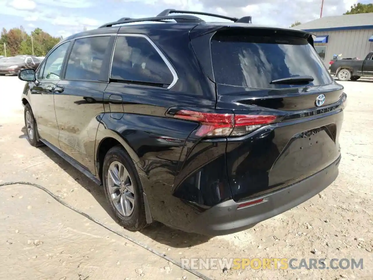 3 Фотография поврежденного автомобиля 5TDYRKEC6MS073058 TOYOTA SIENNA 2021