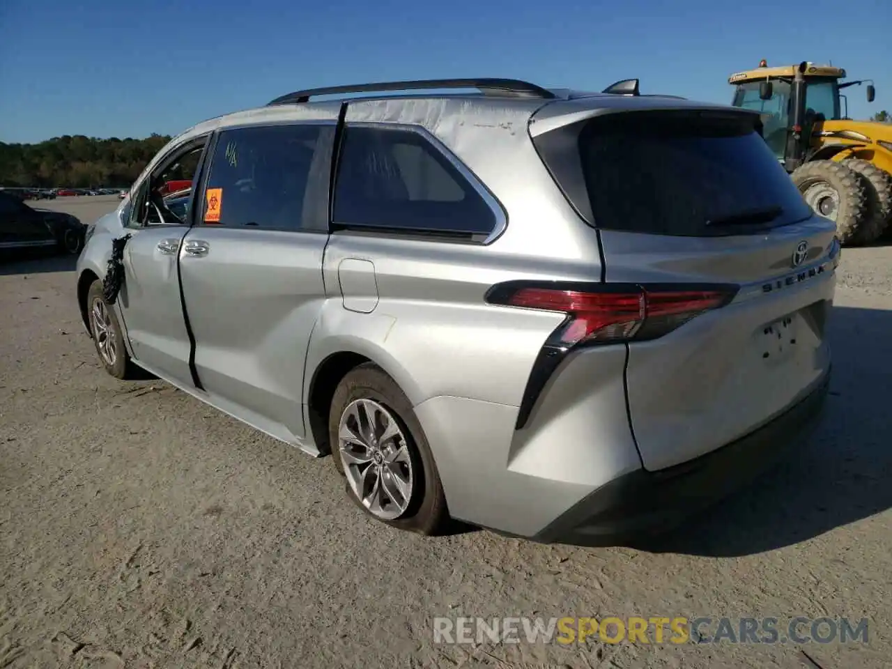 3 Photograph of a damaged car 5TDYRKEC7MS023639 TOYOTA SIENNA 2021