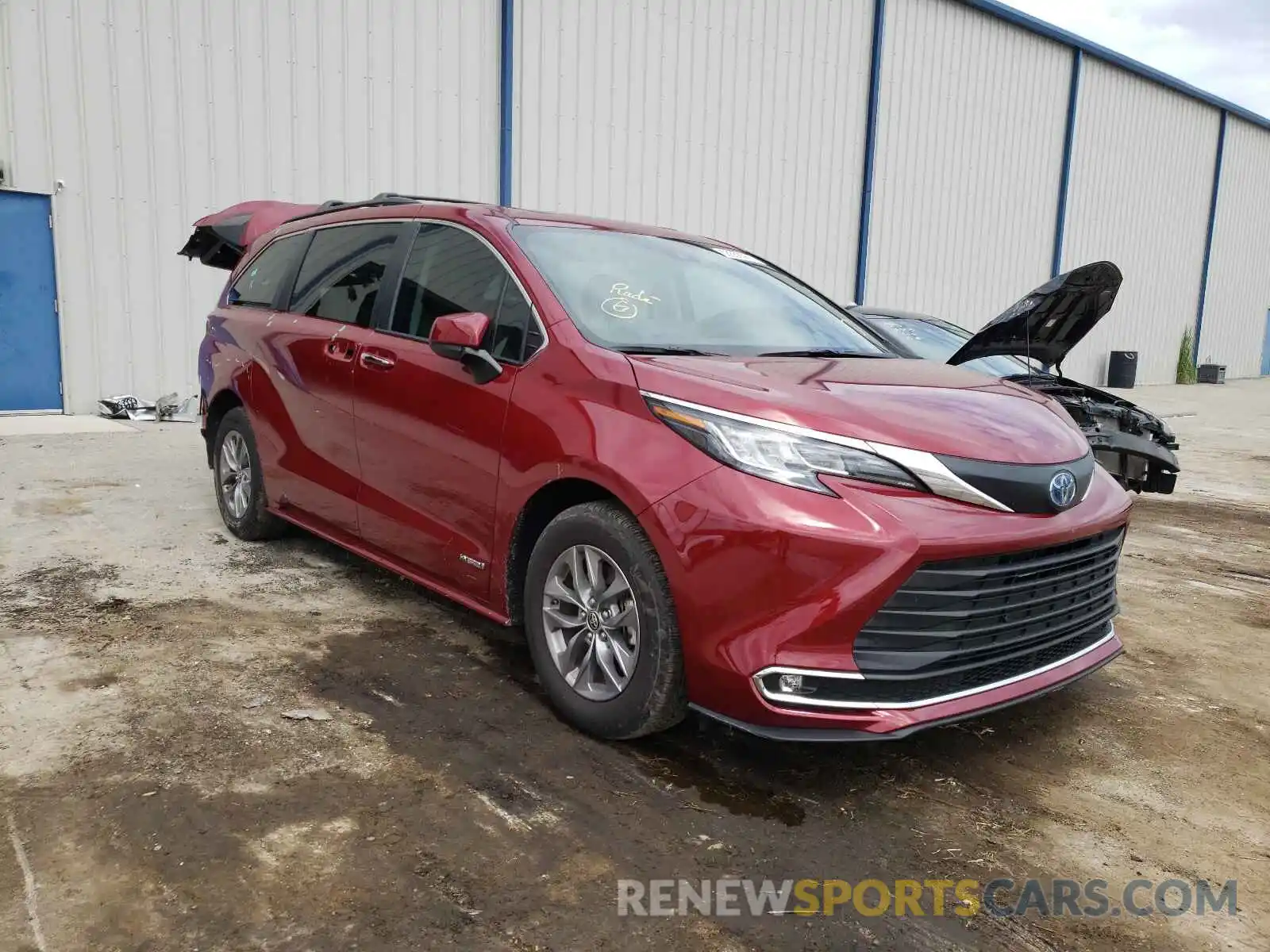 1 Photograph of a damaged car 5TDYRKEC7MS056012 TOYOTA SIENNA 2021