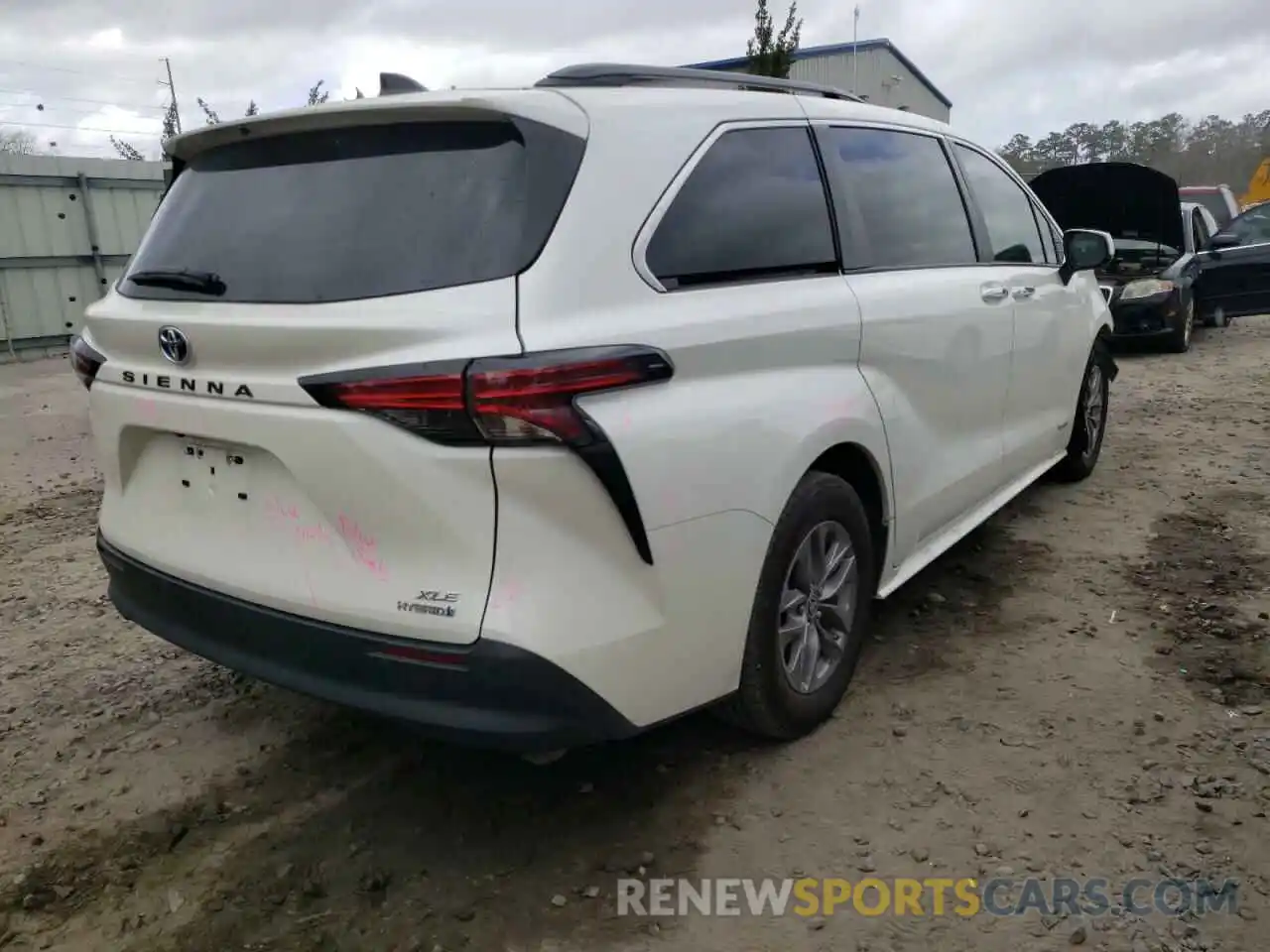 4 Photograph of a damaged car 5TDYRKEC7MS059072 TOYOTA SIENNA 2021