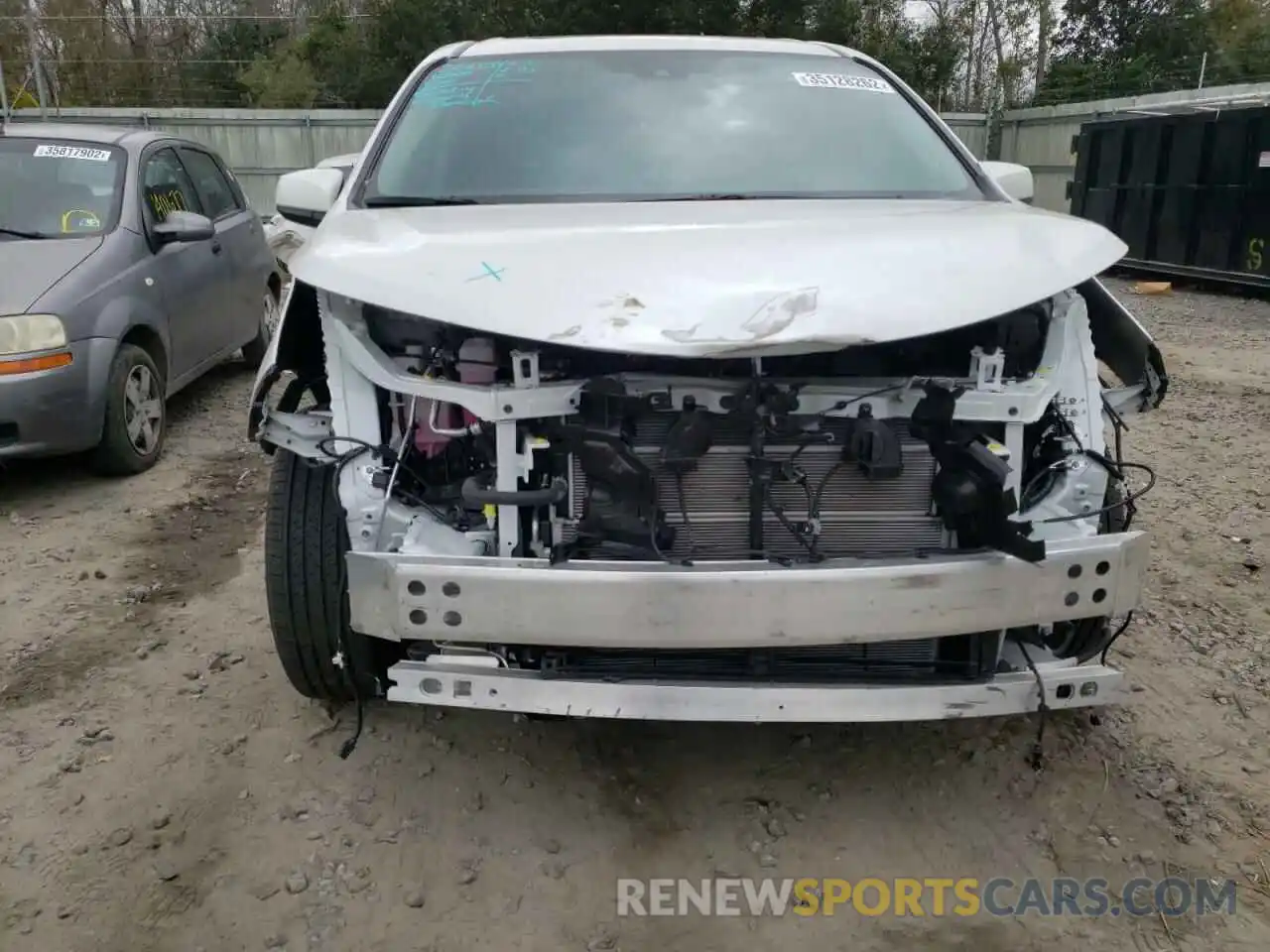 9 Photograph of a damaged car 5TDYRKEC7MS059072 TOYOTA SIENNA 2021