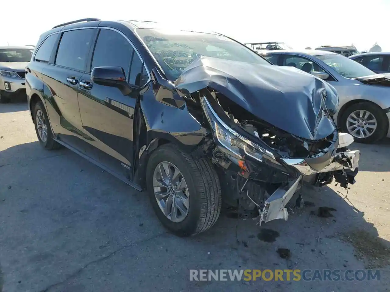 1 Photograph of a damaged car 5TDYRKEC8MS001438 TOYOTA SIENNA 2021