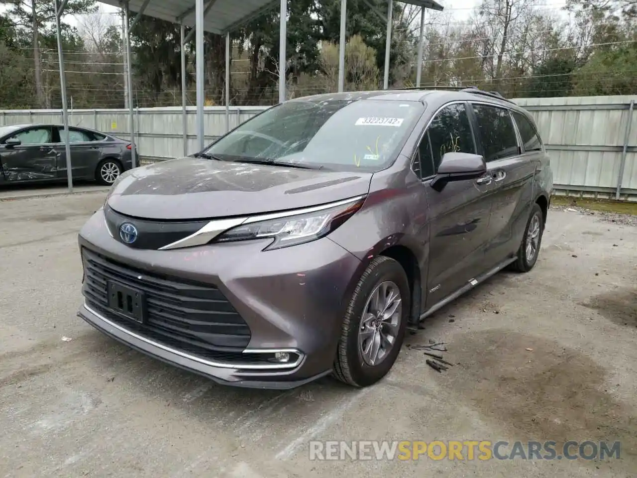 2 Photograph of a damaged car 5TDYRKEC8MS026243 TOYOTA SIENNA 2021