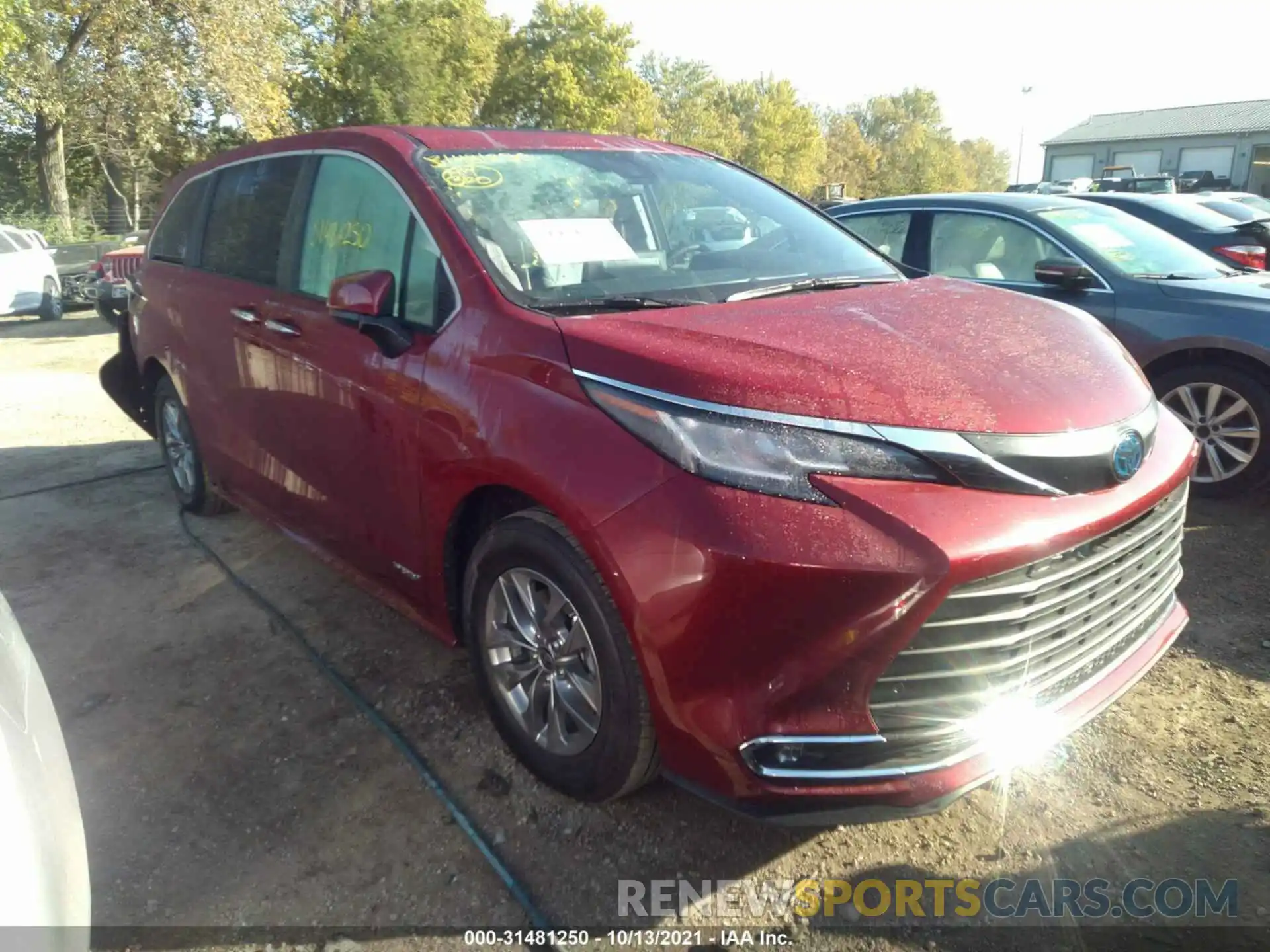 1 Photograph of a damaged car 5TDYRKEC9MS046775 TOYOTA SIENNA 2021