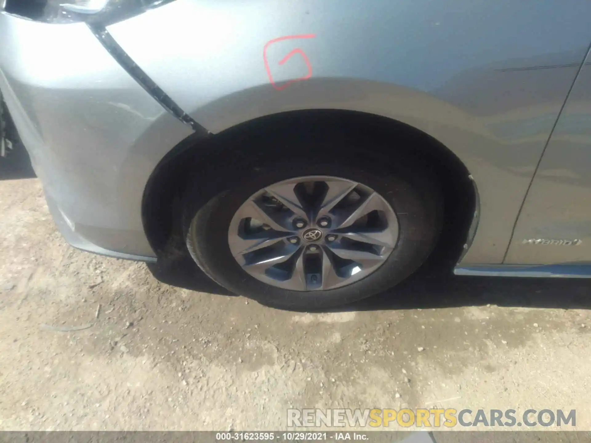 12 Photograph of a damaged car 5TDYRKECXMS002090 TOYOTA SIENNA 2021