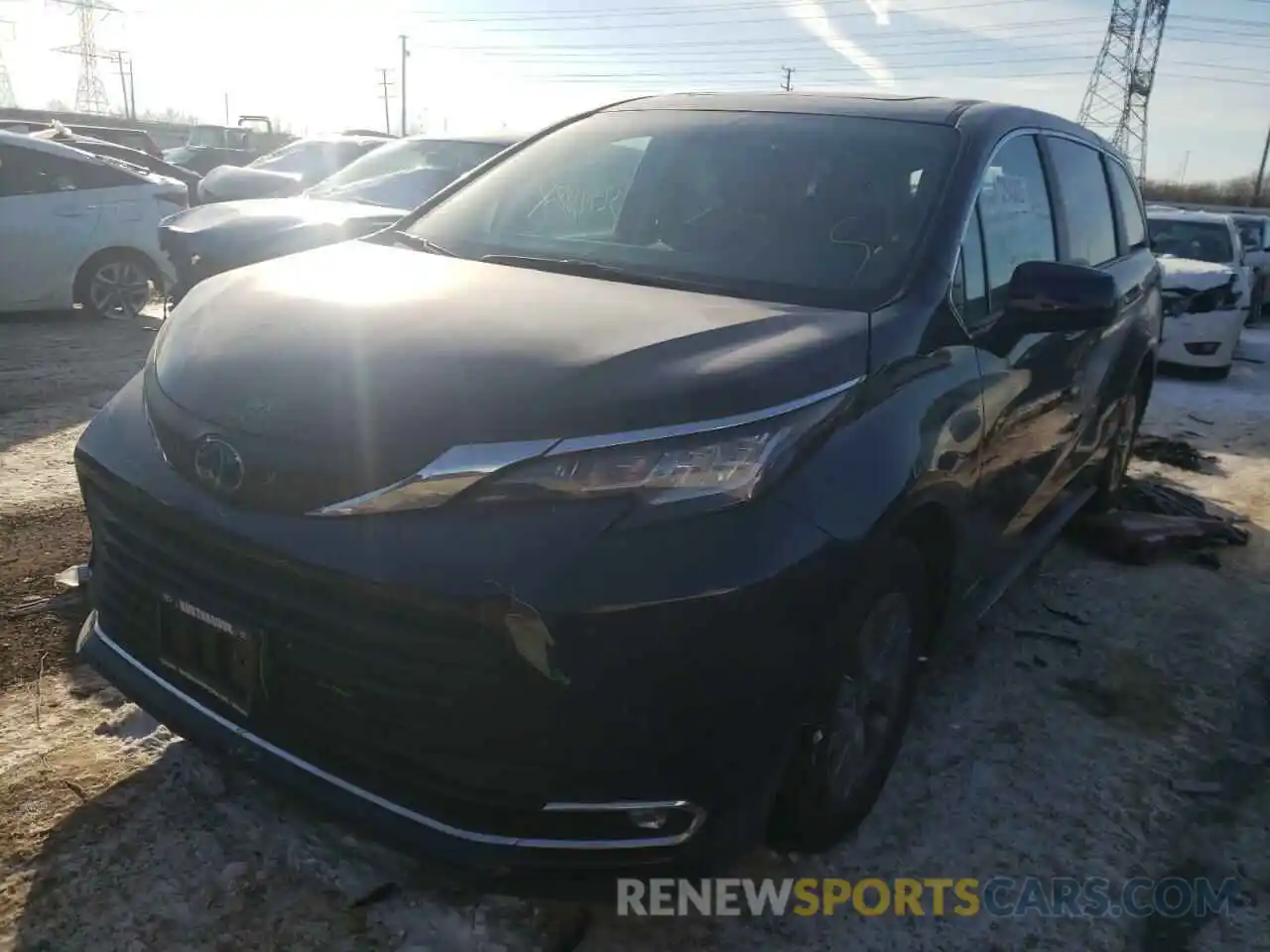 2 Photograph of a damaged car 5TDYRKECXMS008312 TOYOTA SIENNA 2021