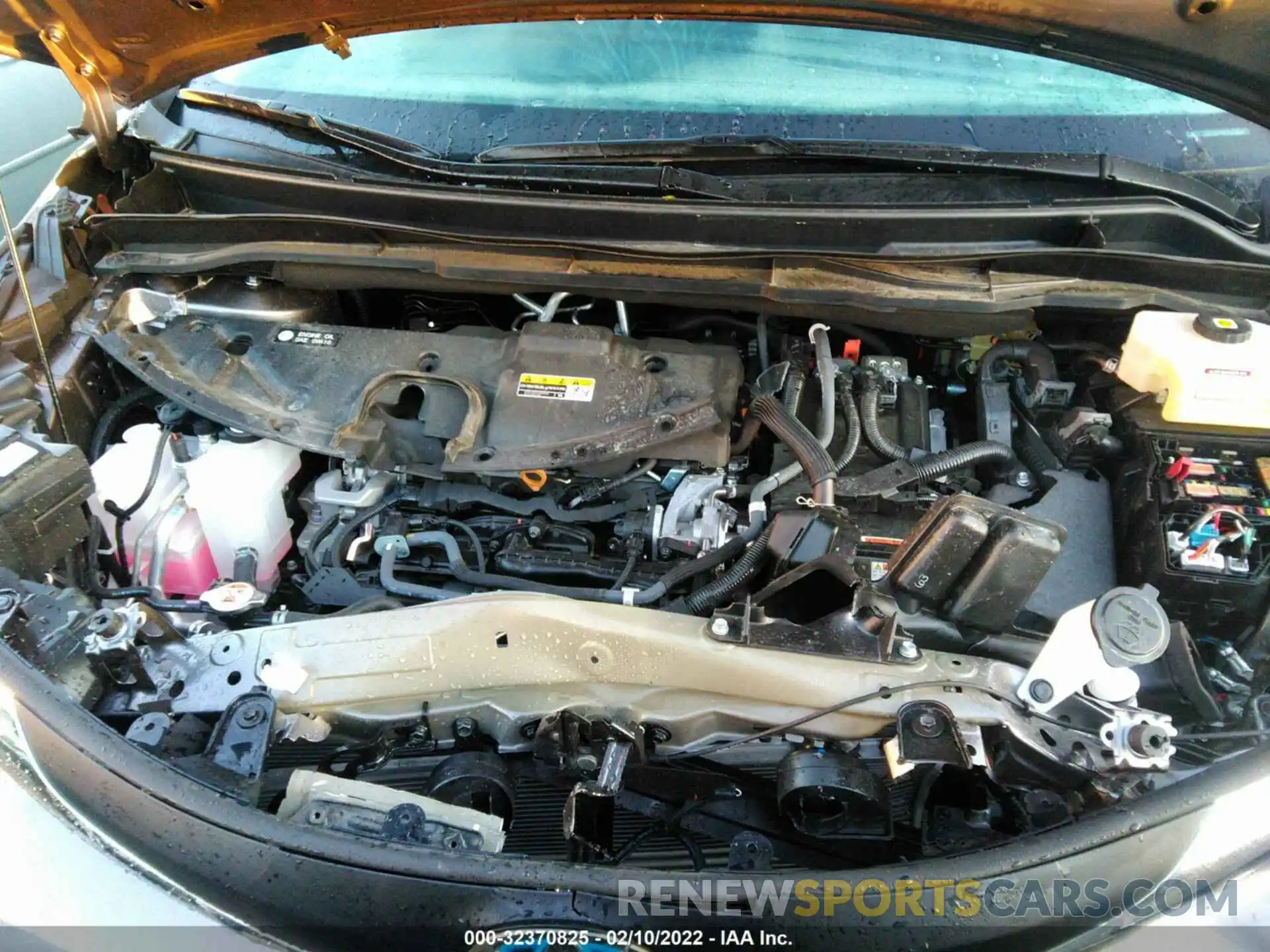 10 Photograph of a damaged car 5TDYRKECXMS015762 TOYOTA SIENNA 2021