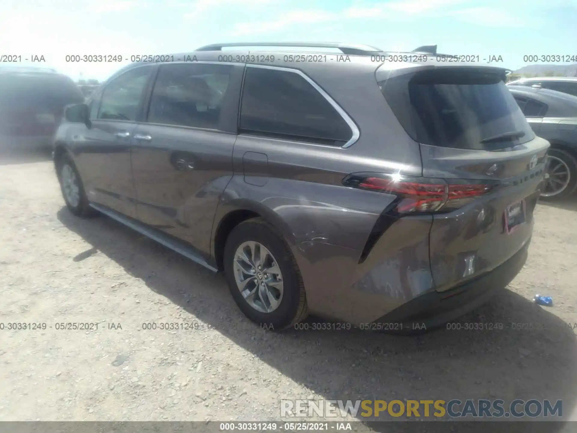 3 Фотография поврежденного автомобиля 5TDYRKECXMS028169 TOYOTA SIENNA 2021