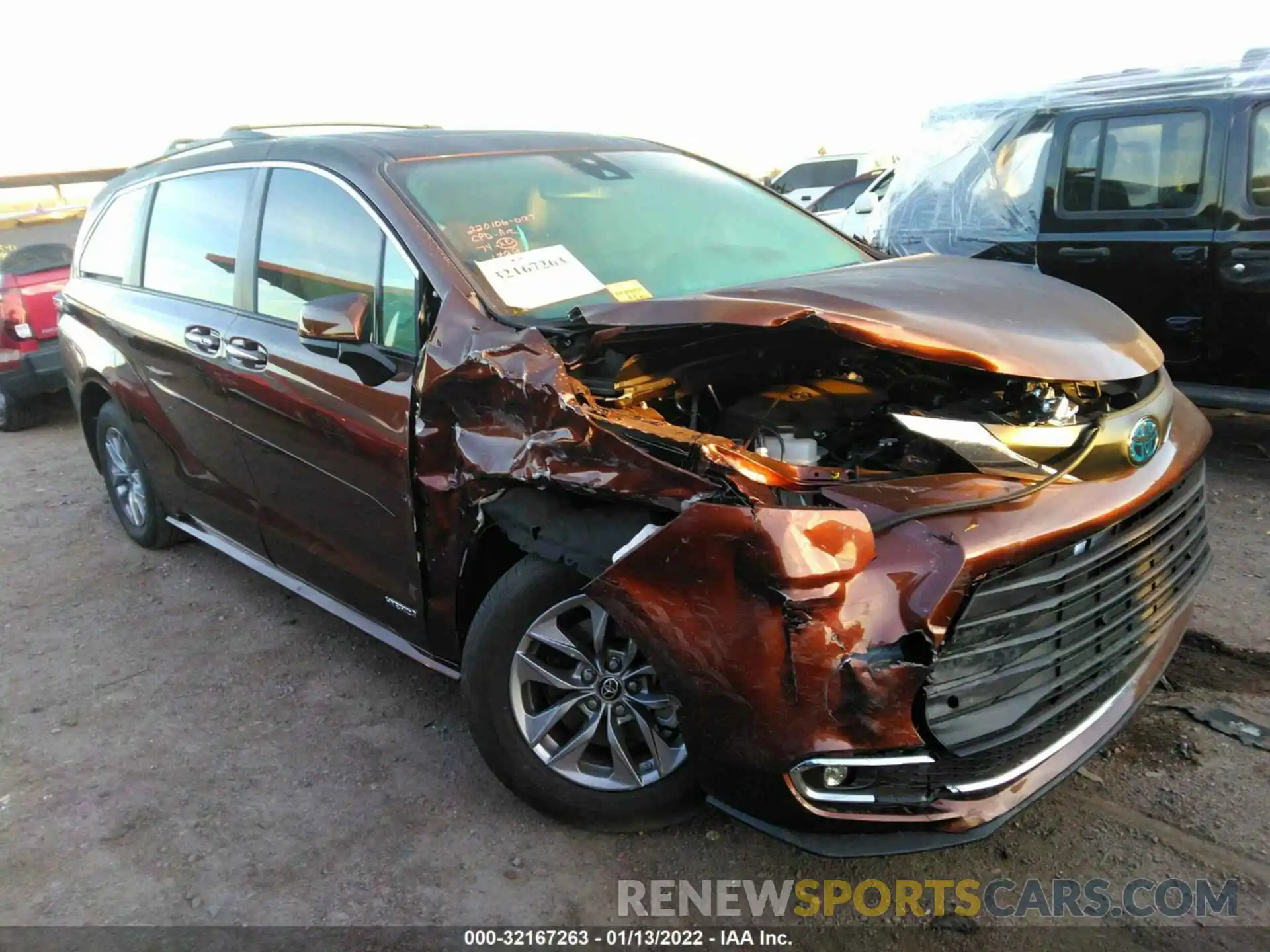 1 Photograph of a damaged car 5TDYRKECXMS051399 TOYOTA SIENNA 2021