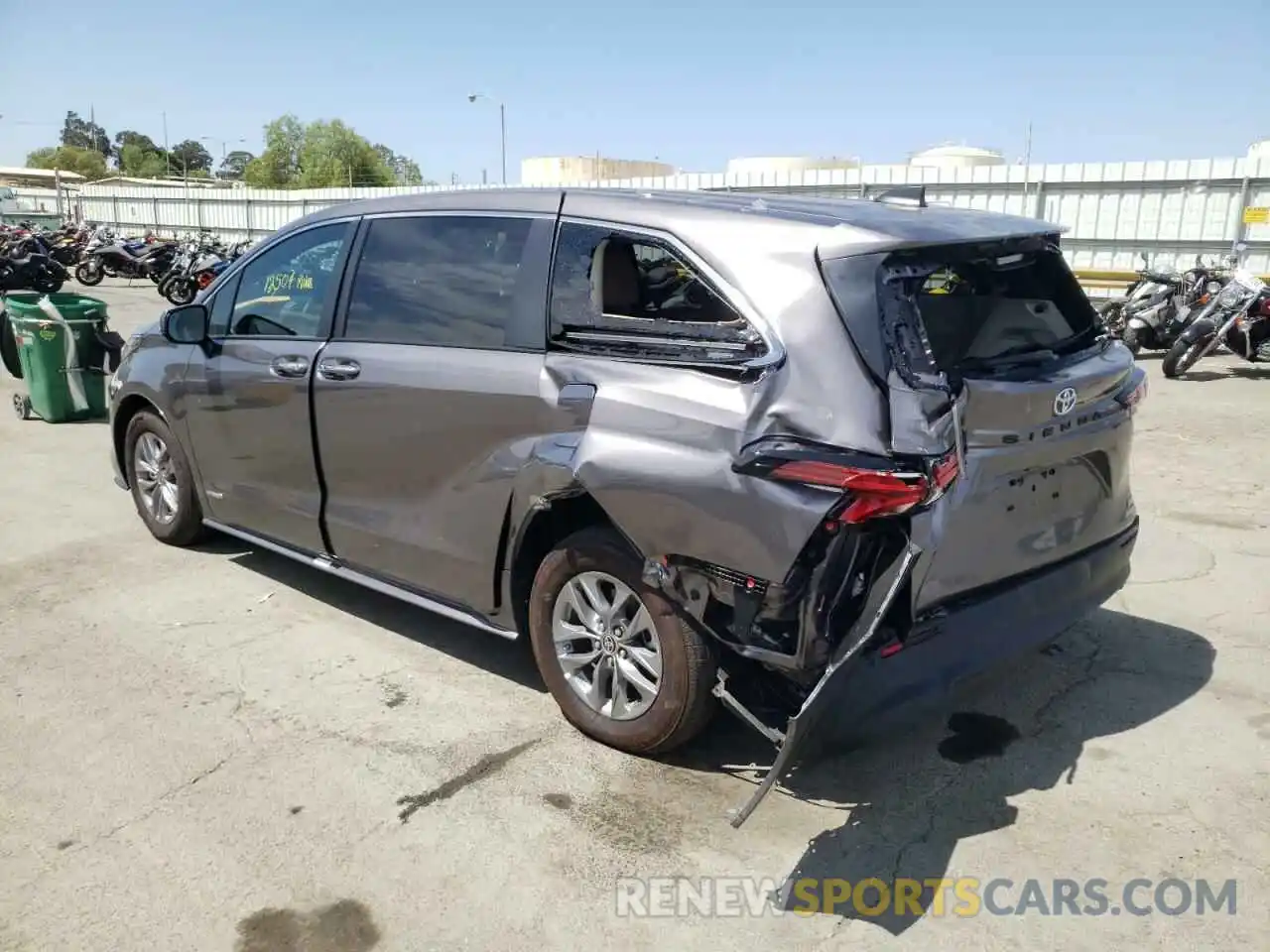 3 Фотография поврежденного автомобиля 5TDYRKECXMS059776 TOYOTA SIENNA 2021