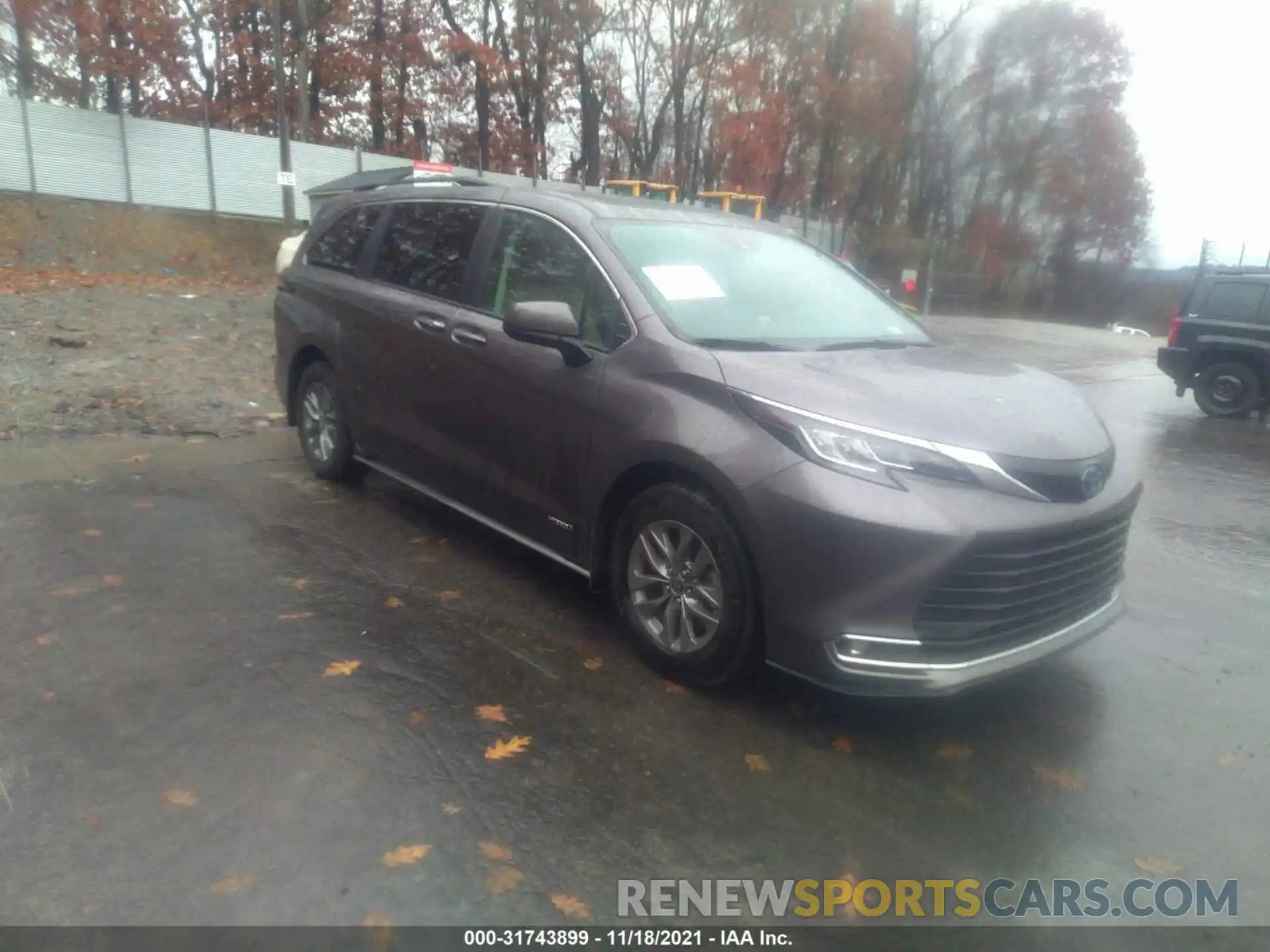 1 Photograph of a damaged car 5TDYSKFC1MS015829 TOYOTA SIENNA 2021