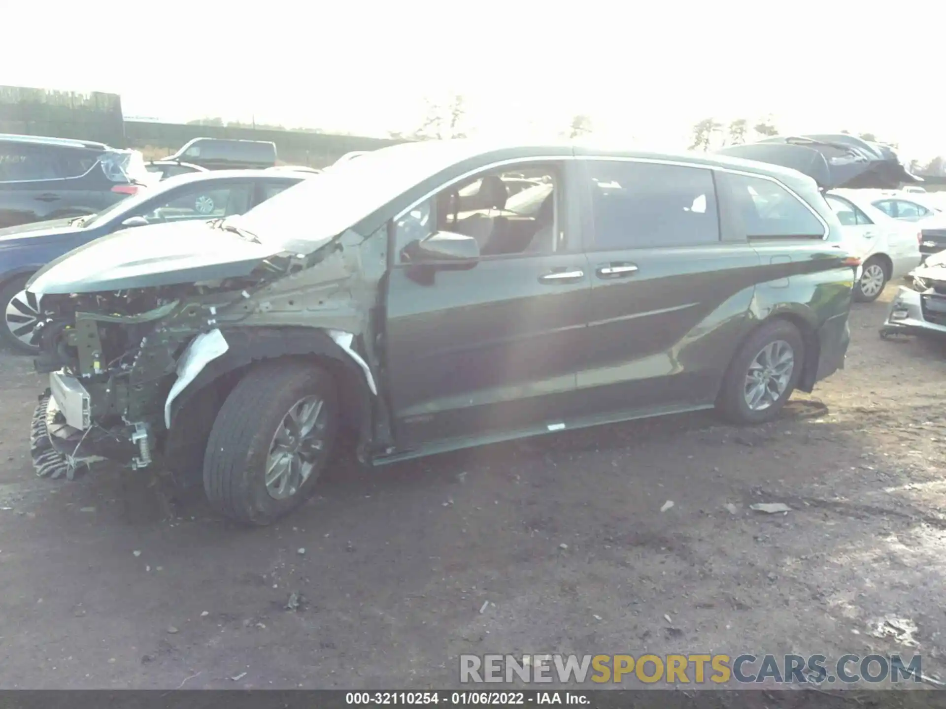 2 Photograph of a damaged car 5TDYSKFC1MS019377 TOYOTA SIENNA 2021