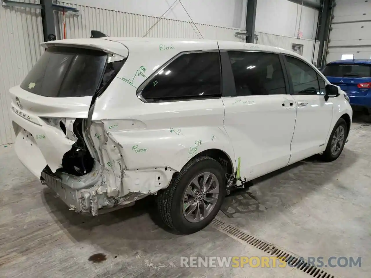 4 Фотография поврежденного автомобиля 5TDYSKFC2MS002135 TOYOTA SIENNA 2021